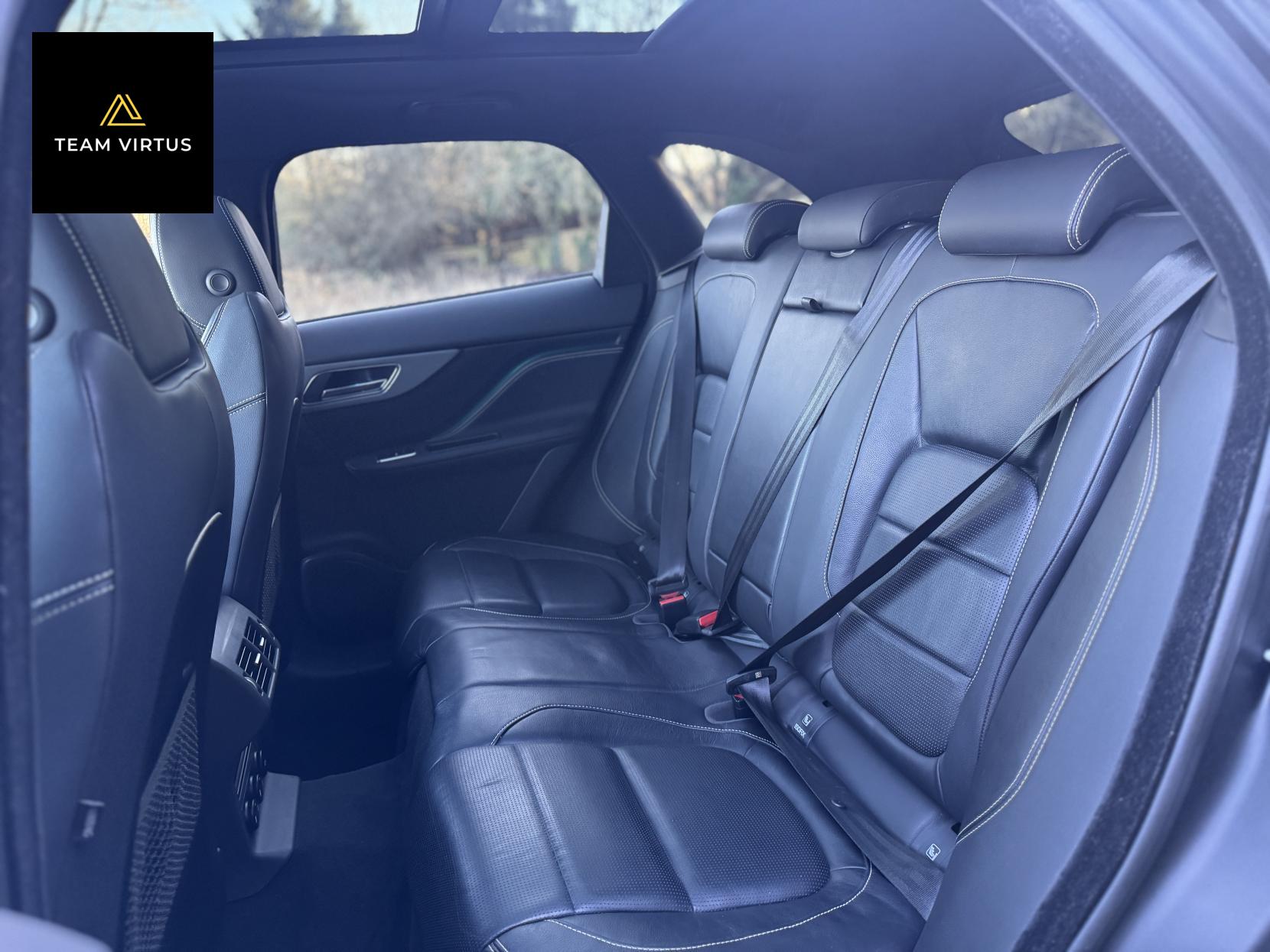 Jaguar F-PACE 3.0 V6 S SUV 5dr Petrol Auto AWD Euro 6 (s/s) (380 ps)