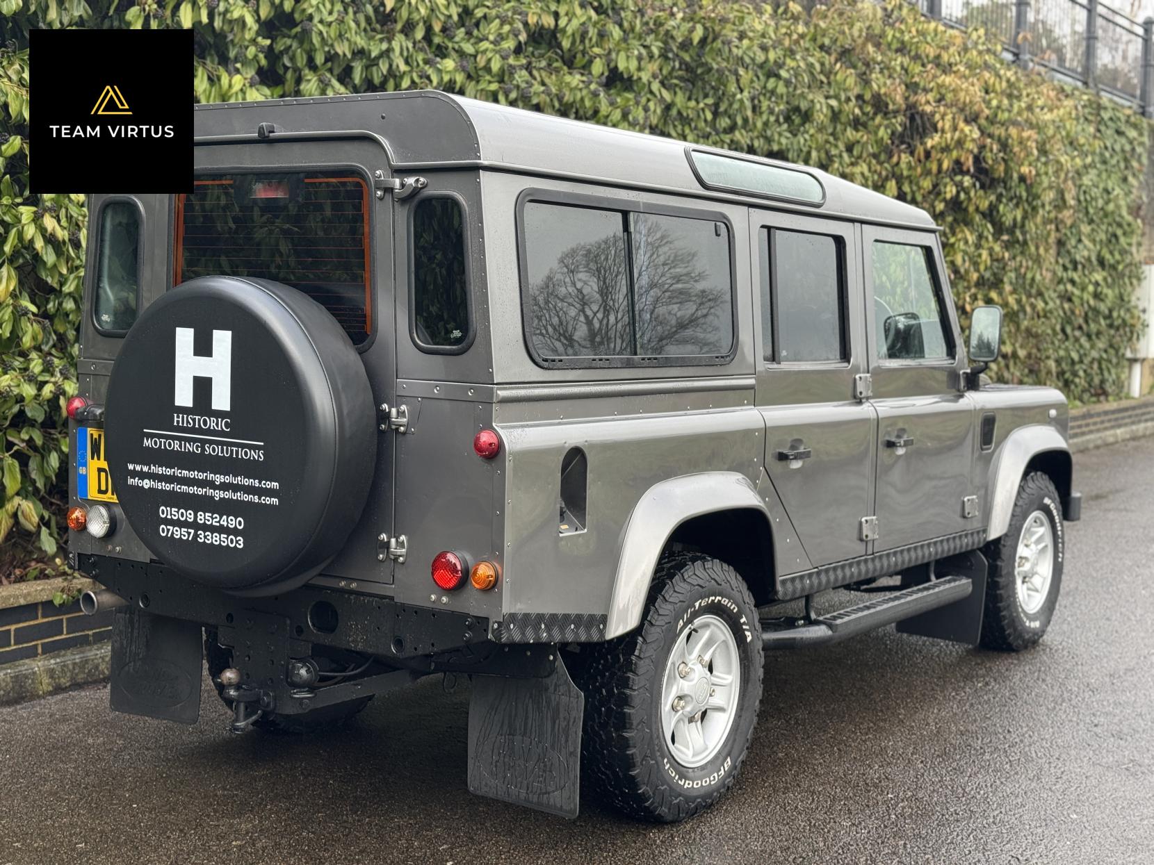 Land Rover Defender 110 2.4 TDCi XS Station Wagon 5dr Diesel Manual 4WD MWB Euro 4 (122 bhp)