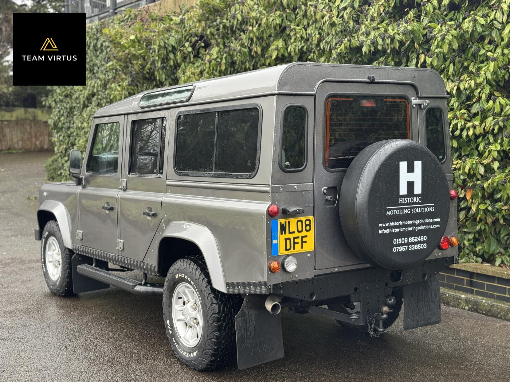 Land Rover Defender 110 2.4 TDCi XS Station Wagon 5dr Diesel Manual 4WD MWB Euro 4 (122 bhp)