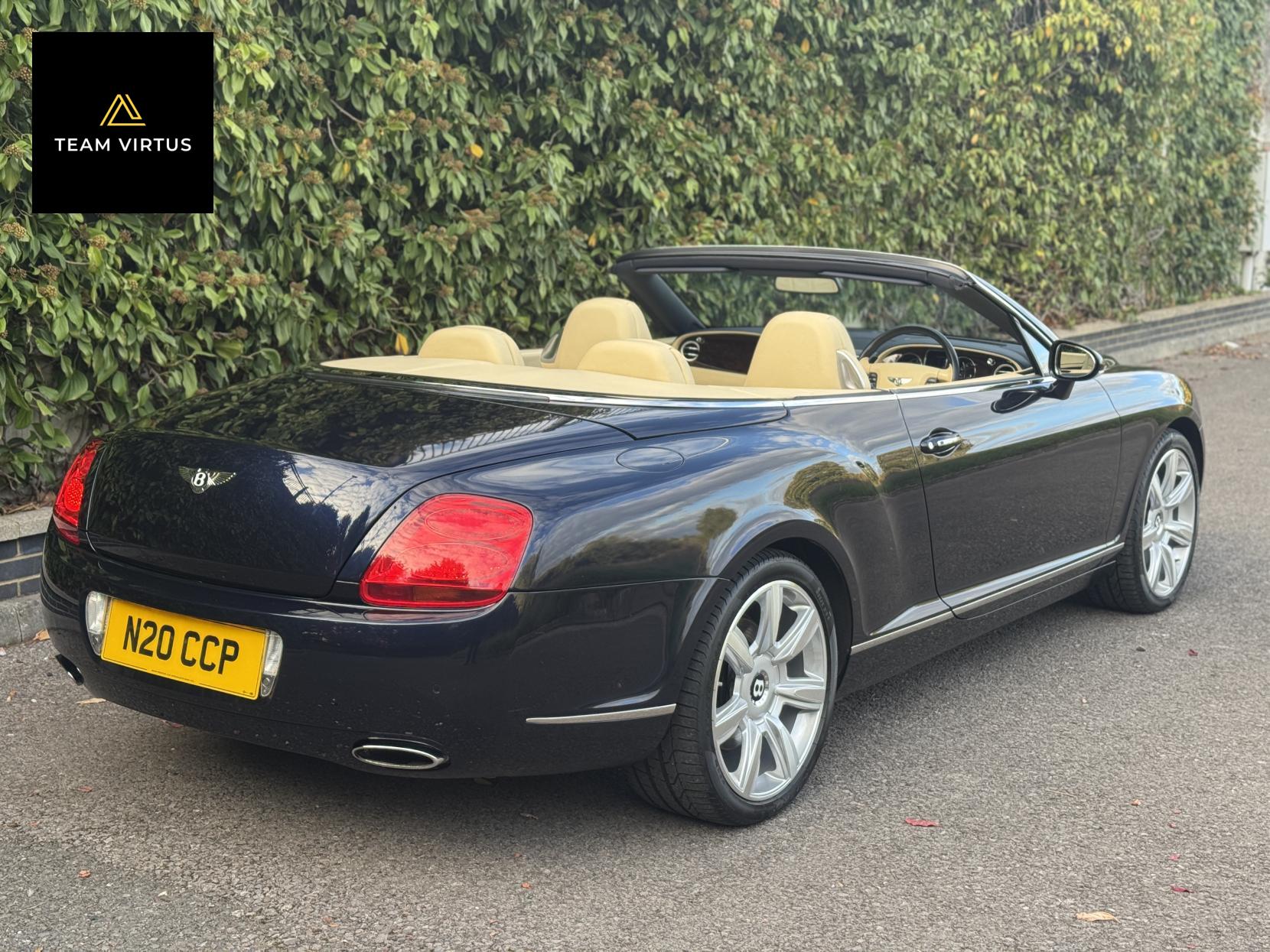 Bentley Continental 6.0 W12 GTC Convertible 2dr Petrol Auto 4WD Euro 4 (560 ps)