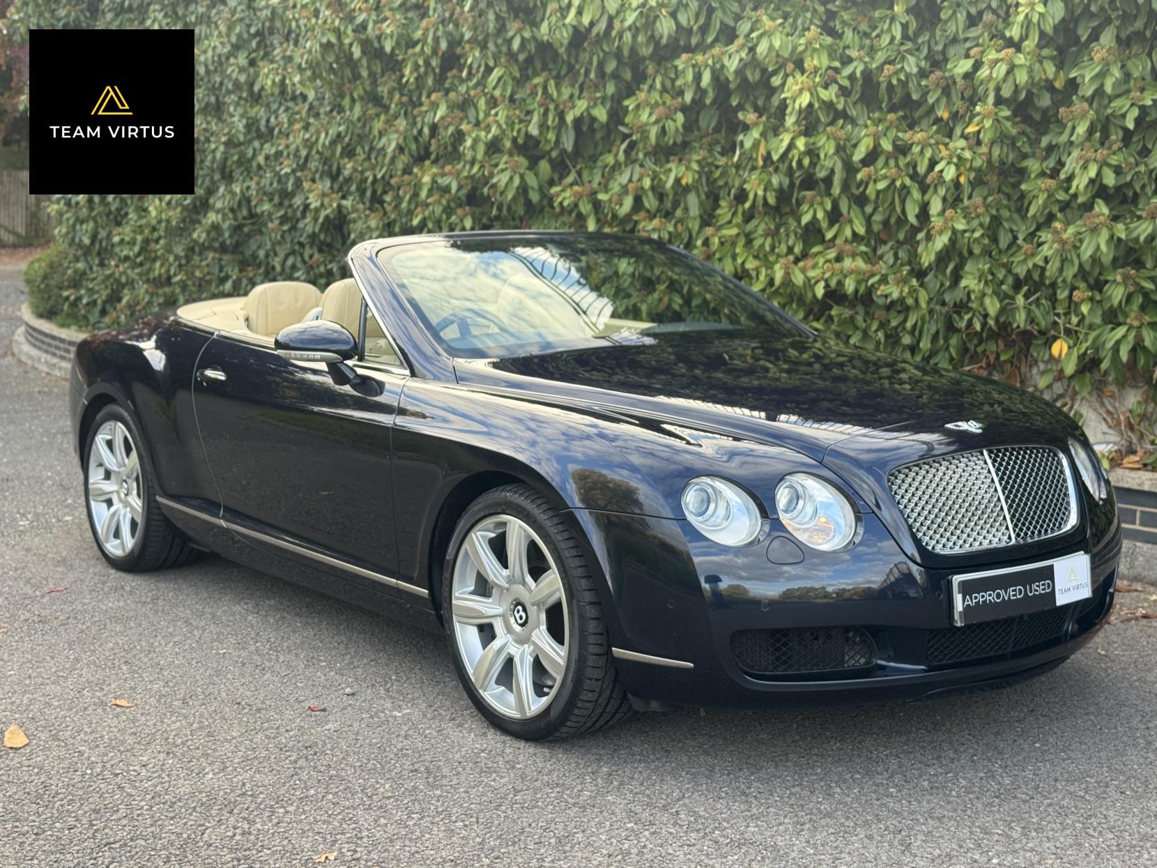 Bentley Continental 6.0 W12 GTC Convertible 2dr Petrol Auto 4WD Euro 4 (560 ps)