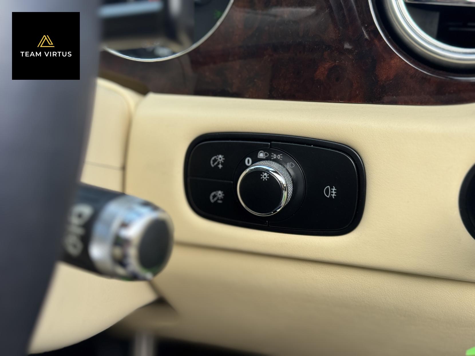 Bentley Continental 6.0 W12 GTC Convertible 2dr Petrol Auto 4WD Euro 4 (560 ps)