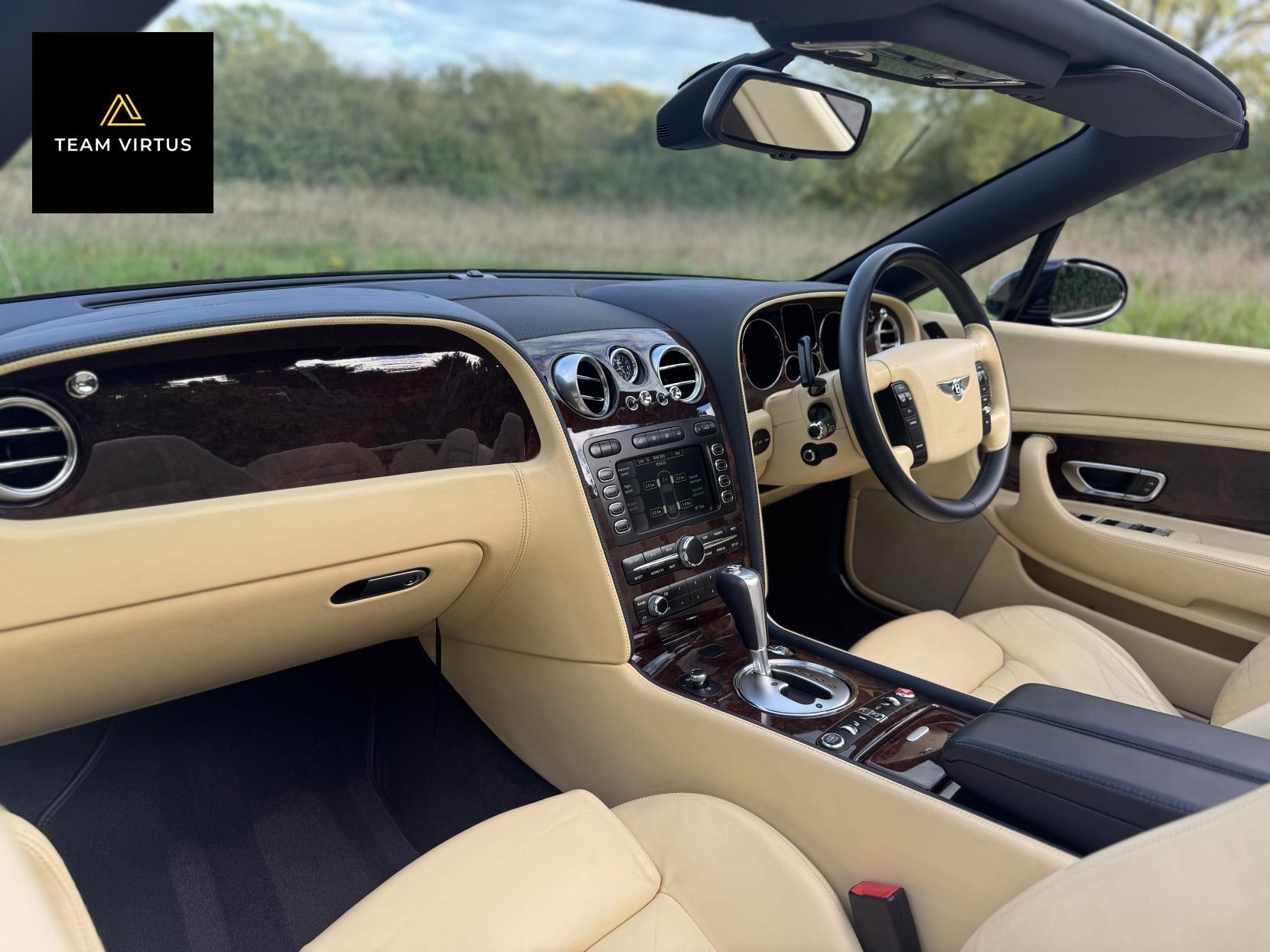 Bentley Continental 6.0 W12 GTC Convertible 2dr Petrol Auto 4WD Euro 4 (560 ps)