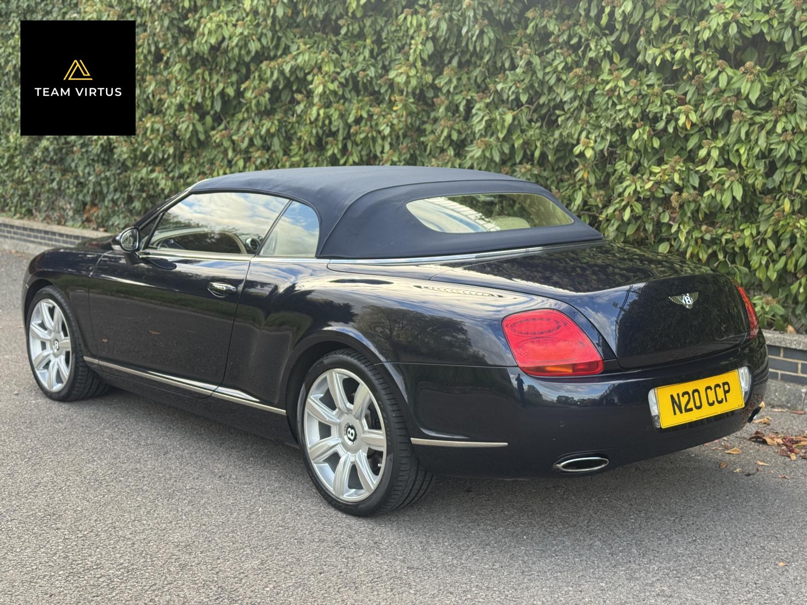 Bentley Continental 6.0 W12 GTC Convertible 2dr Petrol Auto 4WD Euro 4 (560 ps)