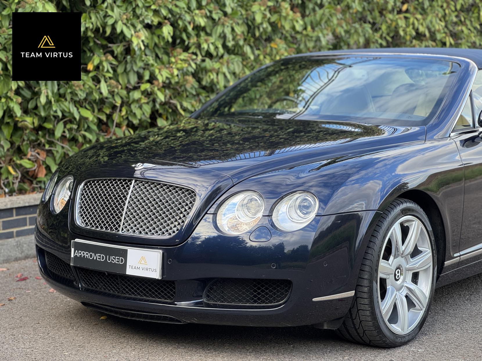 Bentley Continental 6.0 W12 GTC Convertible 2dr Petrol Auto 4WD Euro 4 (560 ps)