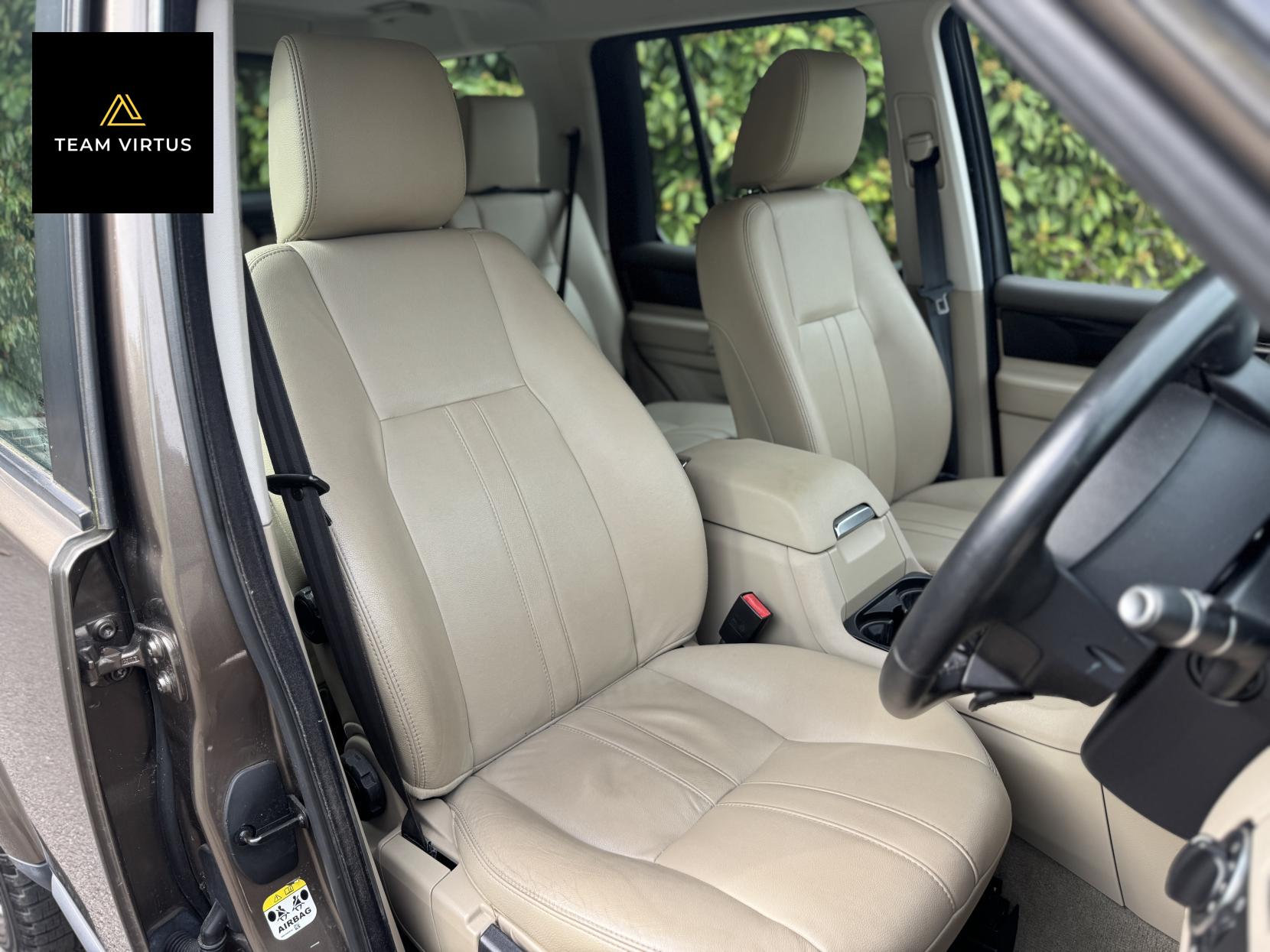 Land Rover Discovery 4 3.0 SD V6 XS SUV 5dr Diesel Auto 4WD Euro 5 (255 bhp)