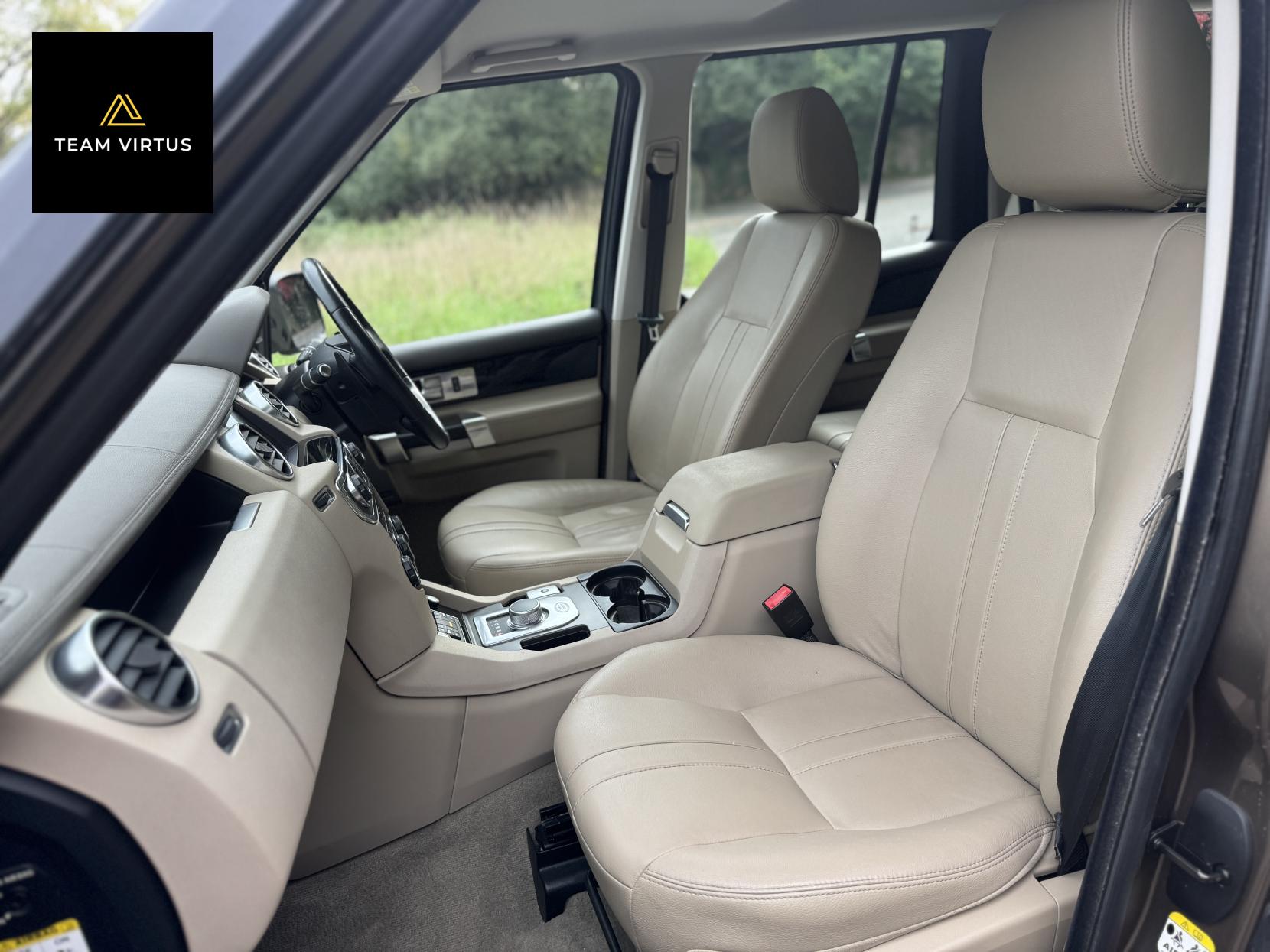 Land Rover Discovery 4 3.0 SD V6 XS SUV 5dr Diesel Auto 4WD Euro 5 (255 bhp)
