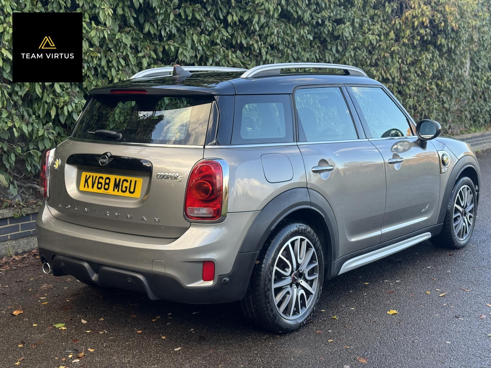 MINI Countryman 1.5 7.6kWh GPF Cooper SE SUV 5dr Petrol Plug-in Hybrid Auto ALL4 Euro 6 (s/s) (224 ps)