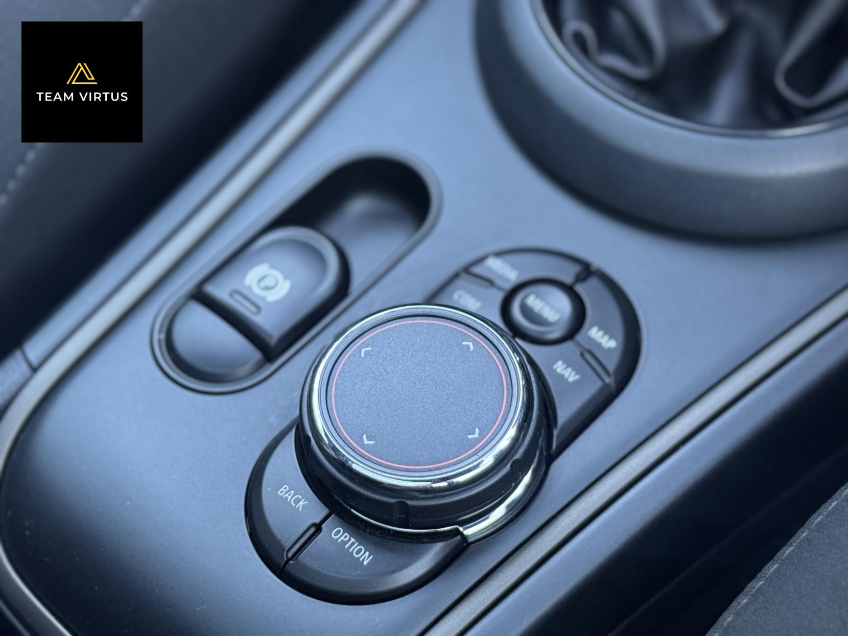 MINI Countryman 1.5 7.6kWh GPF Cooper SE SUV 5dr Petrol Plug-in Hybrid Auto ALL4 Euro 6 (s/s) (224 ps)