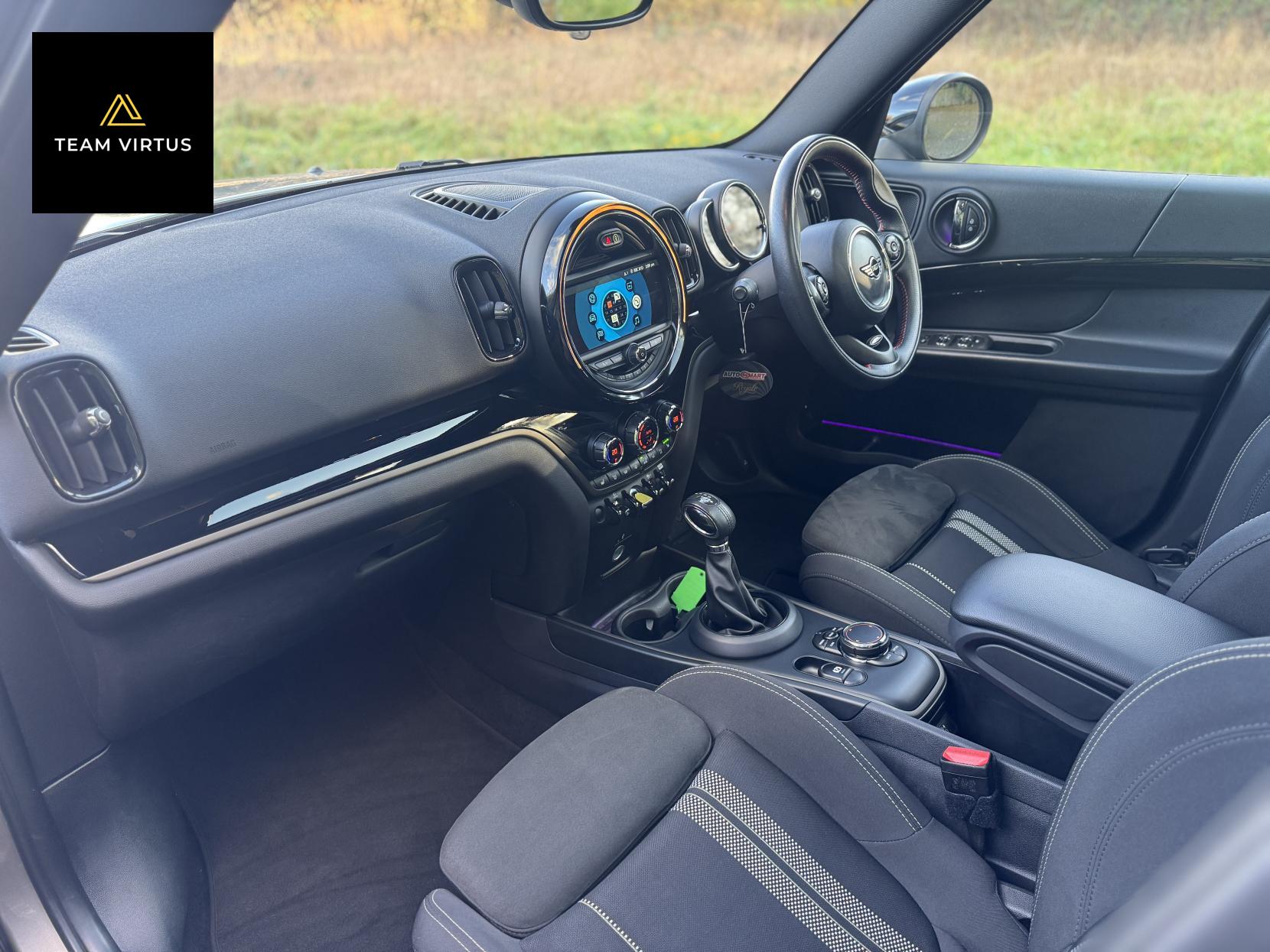 MINI Countryman 1.5 7.6kWh GPF Cooper SE SUV 5dr Petrol Plug-in Hybrid Auto ALL4 Euro 6 (s/s) (224 ps)