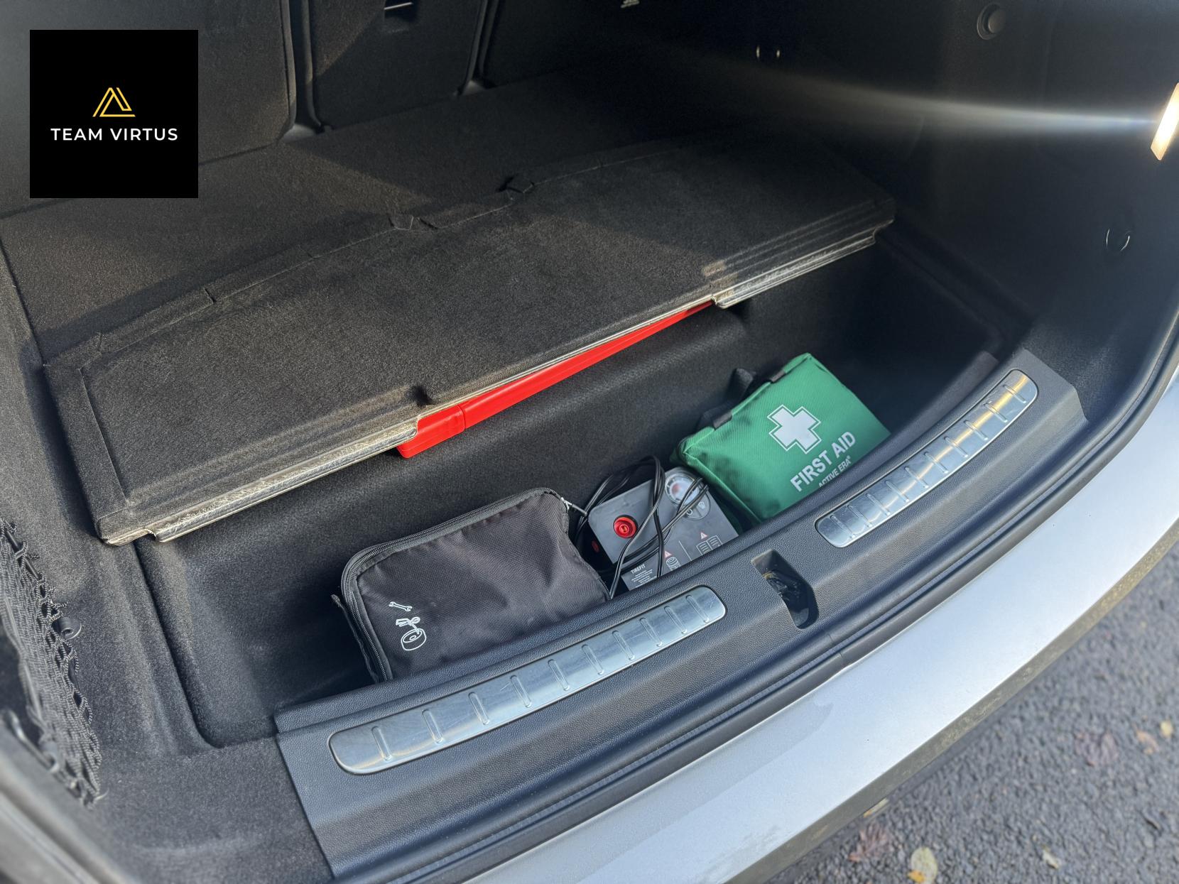 MINI Countryman 1.5 7.6kWh GPF Cooper SE SUV 5dr Petrol Plug-in Hybrid Auto ALL4 Euro 6 (s/s) (224 ps)