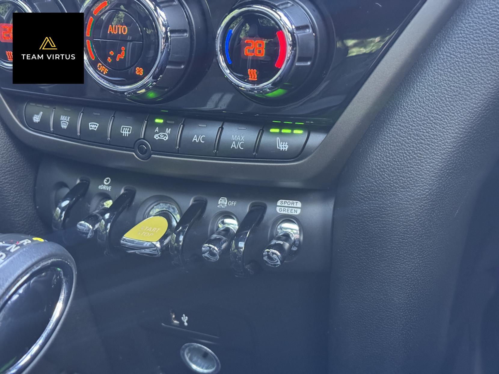 MINI Countryman 1.5 7.6kWh GPF Cooper SE SUV 5dr Petrol Plug-in Hybrid Auto ALL4 Euro 6 (s/s) (224 ps)