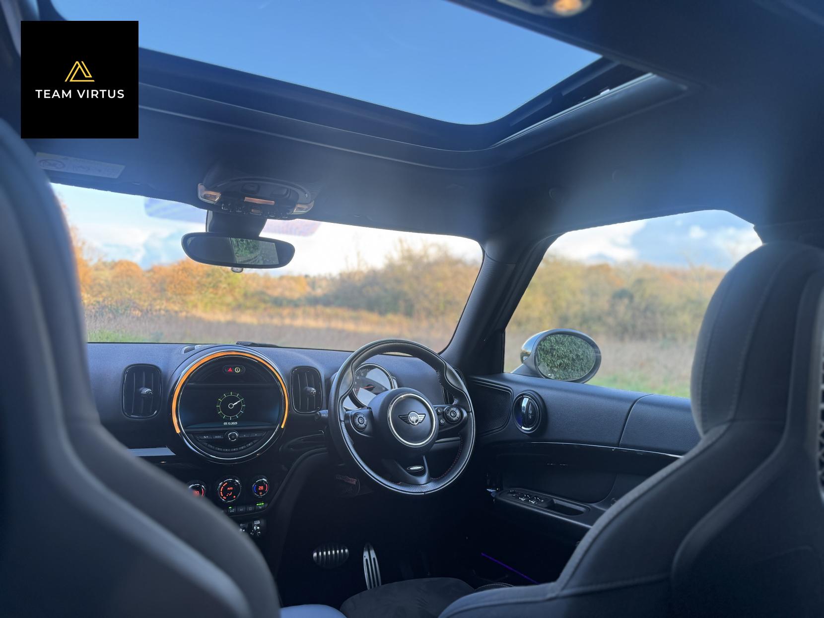 MINI Countryman 1.5 7.6kWh GPF Cooper SE SUV 5dr Petrol Plug-in Hybrid Auto ALL4 Euro 6 (s/s) (224 ps)