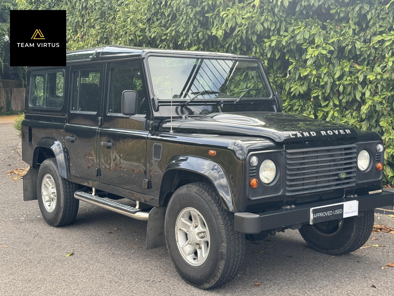 Land Rover Defender 110 2.4 TDCi County Station Wagon 5dr Diesel Manual 4WD MWB Euro 4 (122 bhp)
