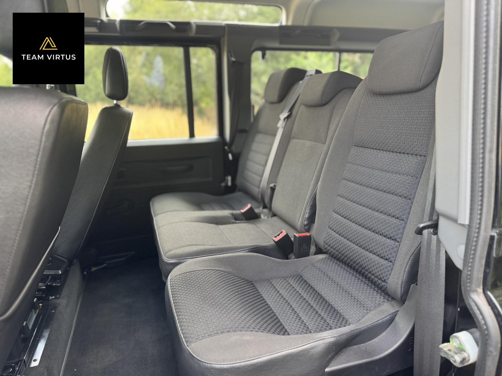 Land Rover Defender 110 2.4 TDCi County Station Wagon 5dr Diesel Manual 4WD MWB Euro 4 (122 bhp)