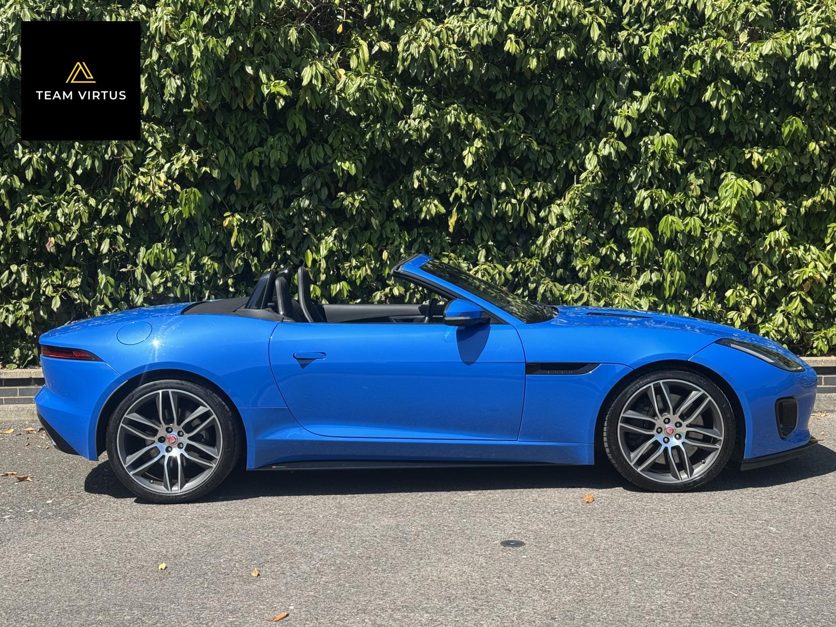 Jaguar F-Type 3.0 V6 R-Dynamic Convertible 2dr Petrol Auto Euro 6 (s/s) (380 ps)