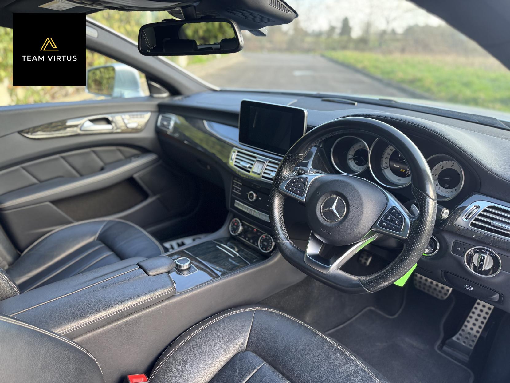 Mercedes-Benz CLS 3.0 CLS350d V6 AMG Line (Premium Plus) Shooting Brake 5dr Diesel G-Tronic+ Euro 6 (s/s) (258 ps)