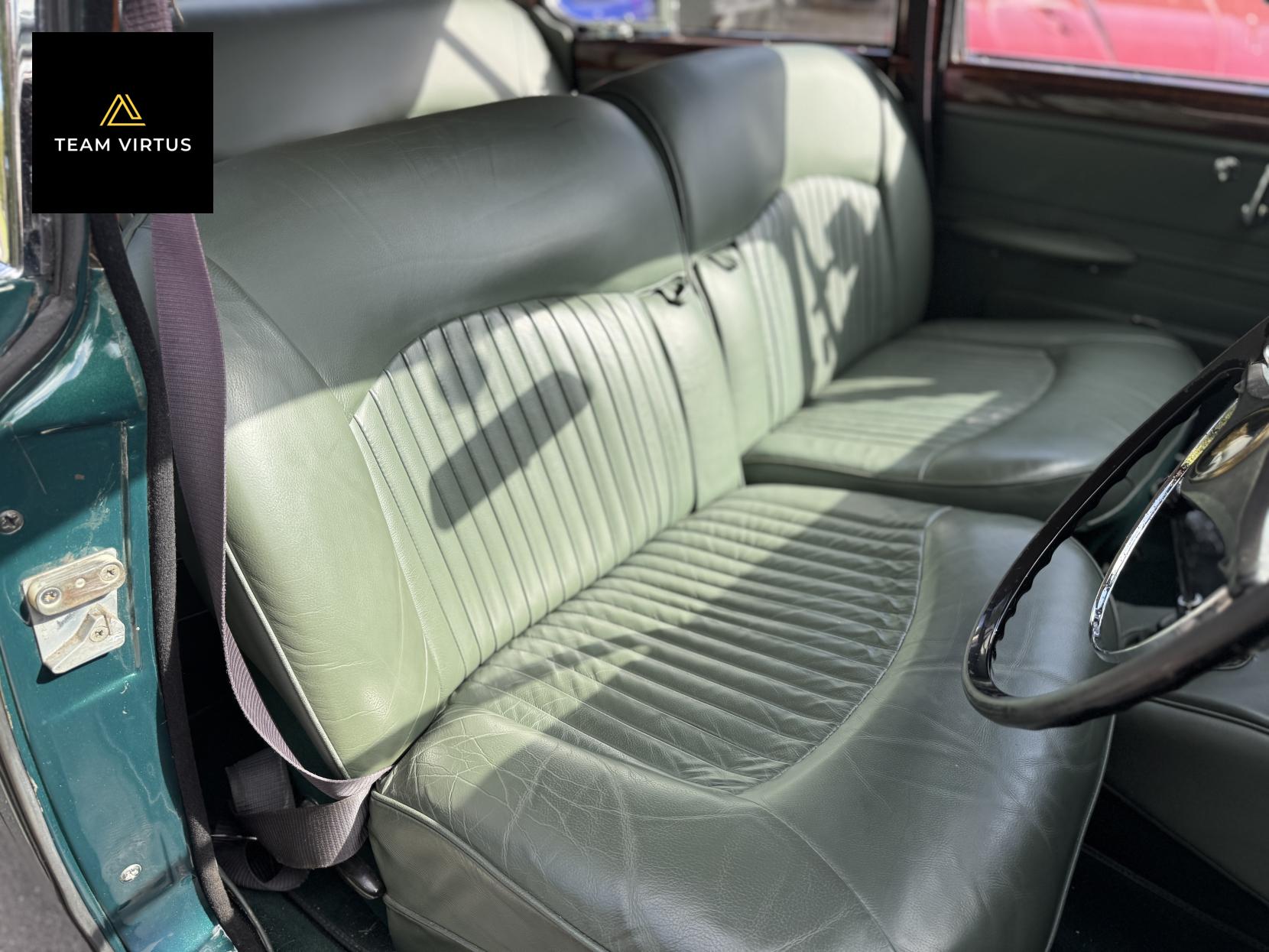 Jaguar S-Type 3.4