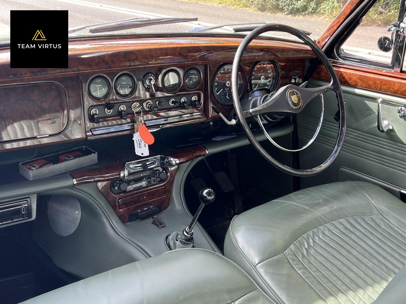 Jaguar S-Type 3.4