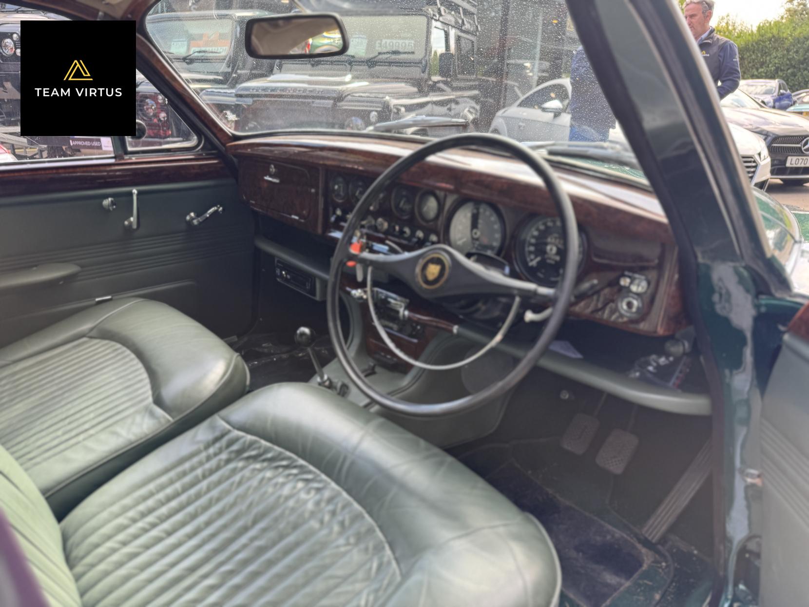 Jaguar S-Type 3.4