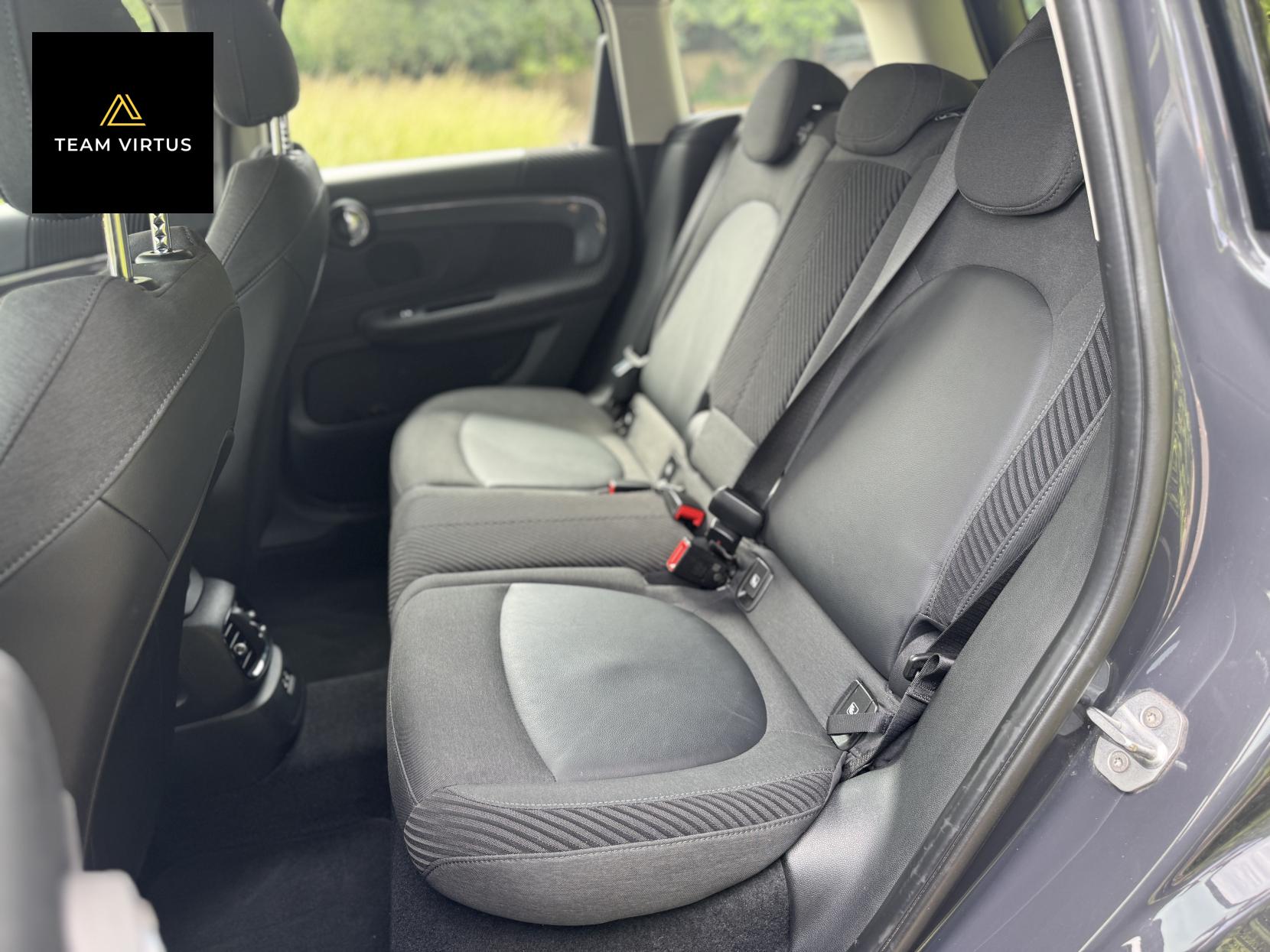 MINI Countryman 1.5 7.6kWh GPF Cooper SE SUV 5dr Petrol Plug-in Hybrid Auto ALL4 Euro 6 (s/s) (224 ps)