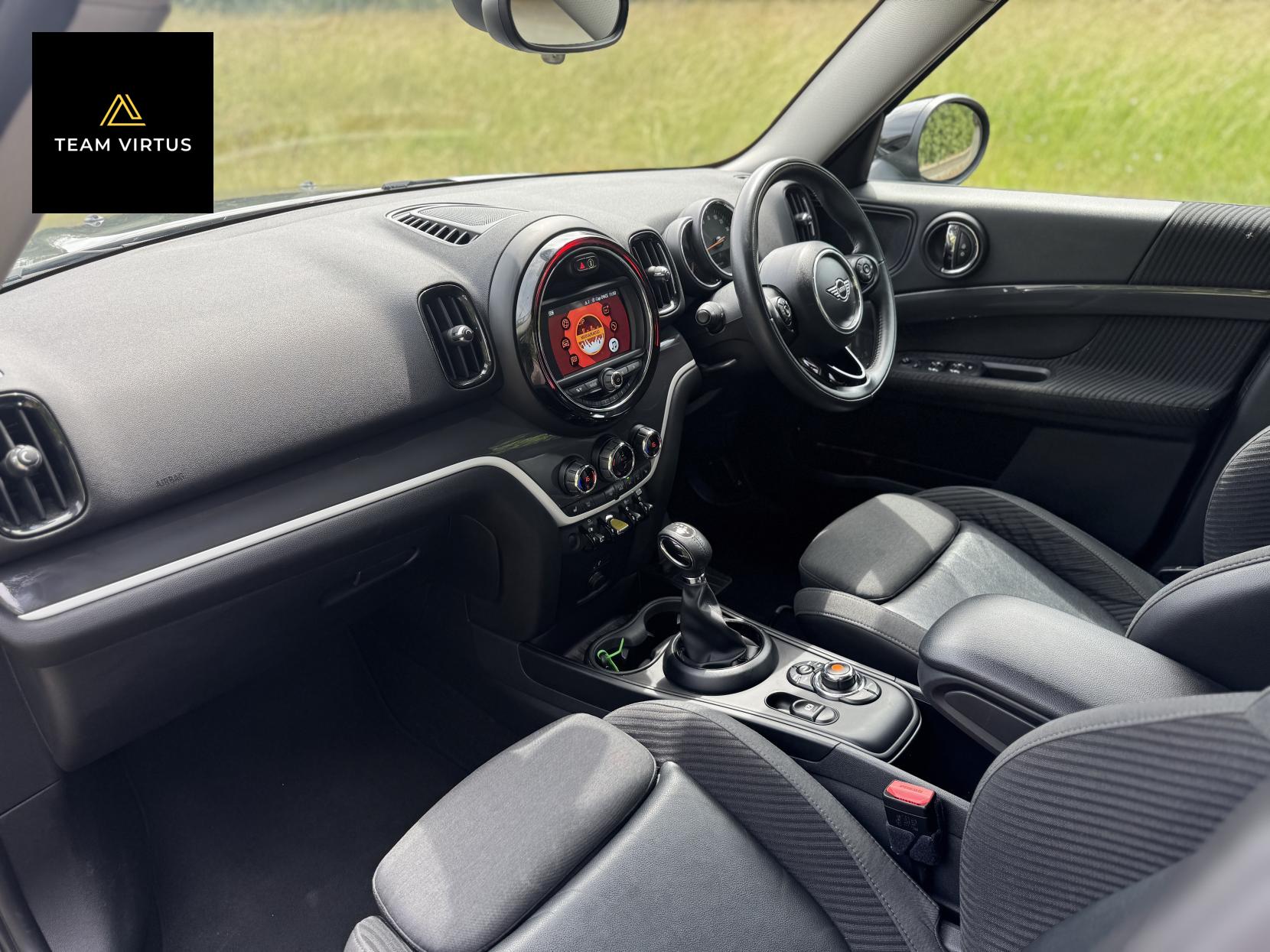 MINI Countryman 1.5 7.6kWh GPF Cooper SE SUV 5dr Petrol Plug-in Hybrid Auto ALL4 Euro 6 (s/s) (224 ps)