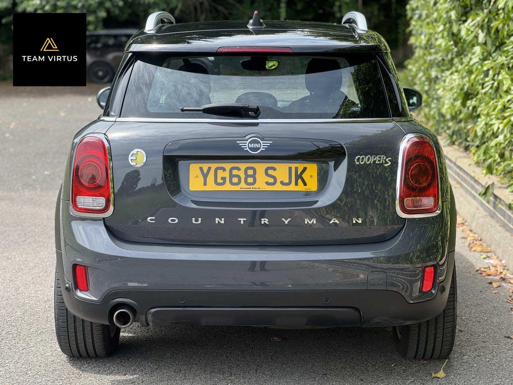 MINI Countryman 1.5 7.6kWh GPF Cooper SE SUV 5dr Petrol Plug-in Hybrid Auto ALL4 Euro 6 (s/s) (224 ps)