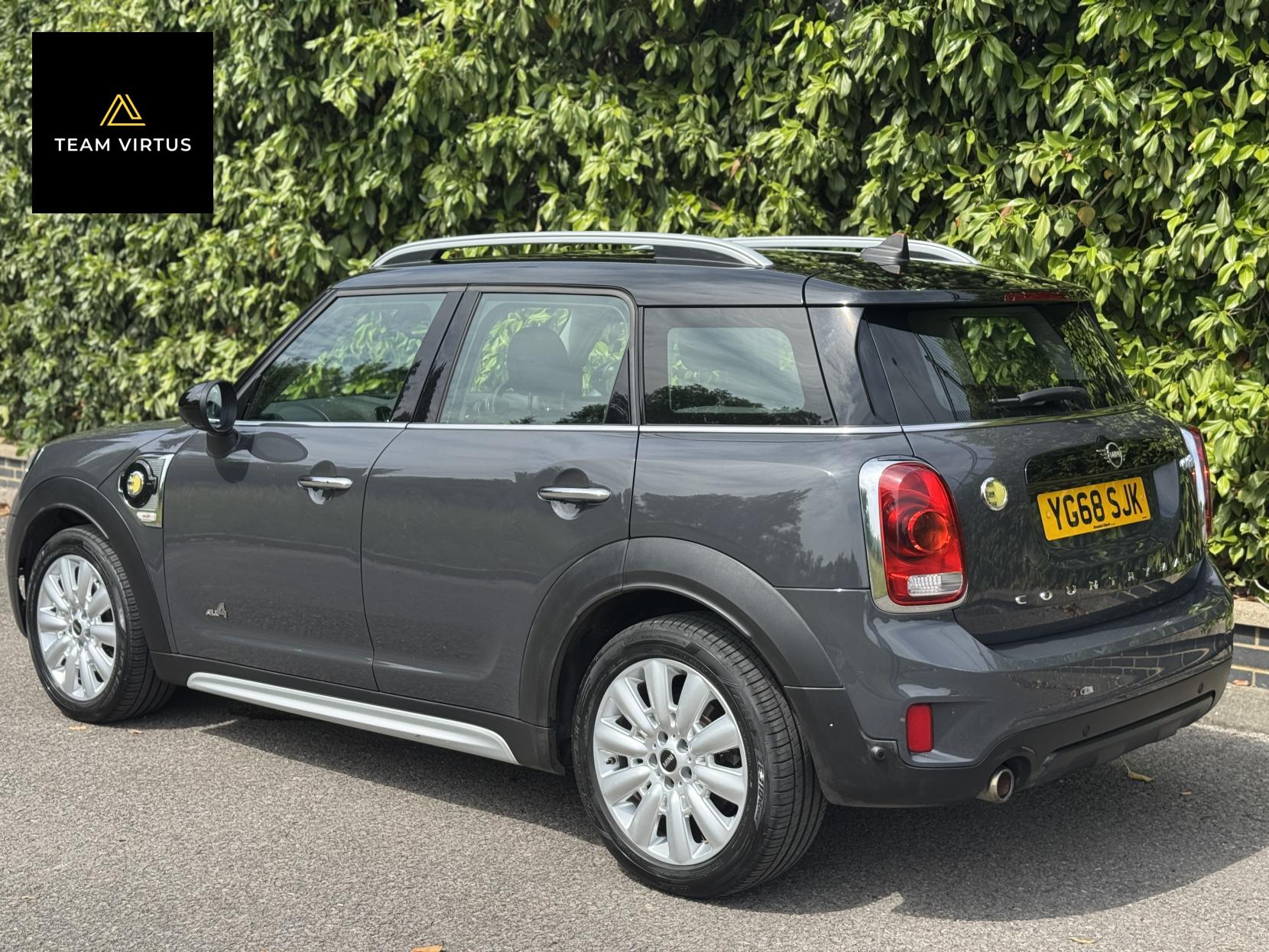 MINI Countryman 1.5 7.6kWh GPF Cooper SE SUV 5dr Petrol Plug-in Hybrid Auto ALL4 Euro 6 (s/s) (224 ps)