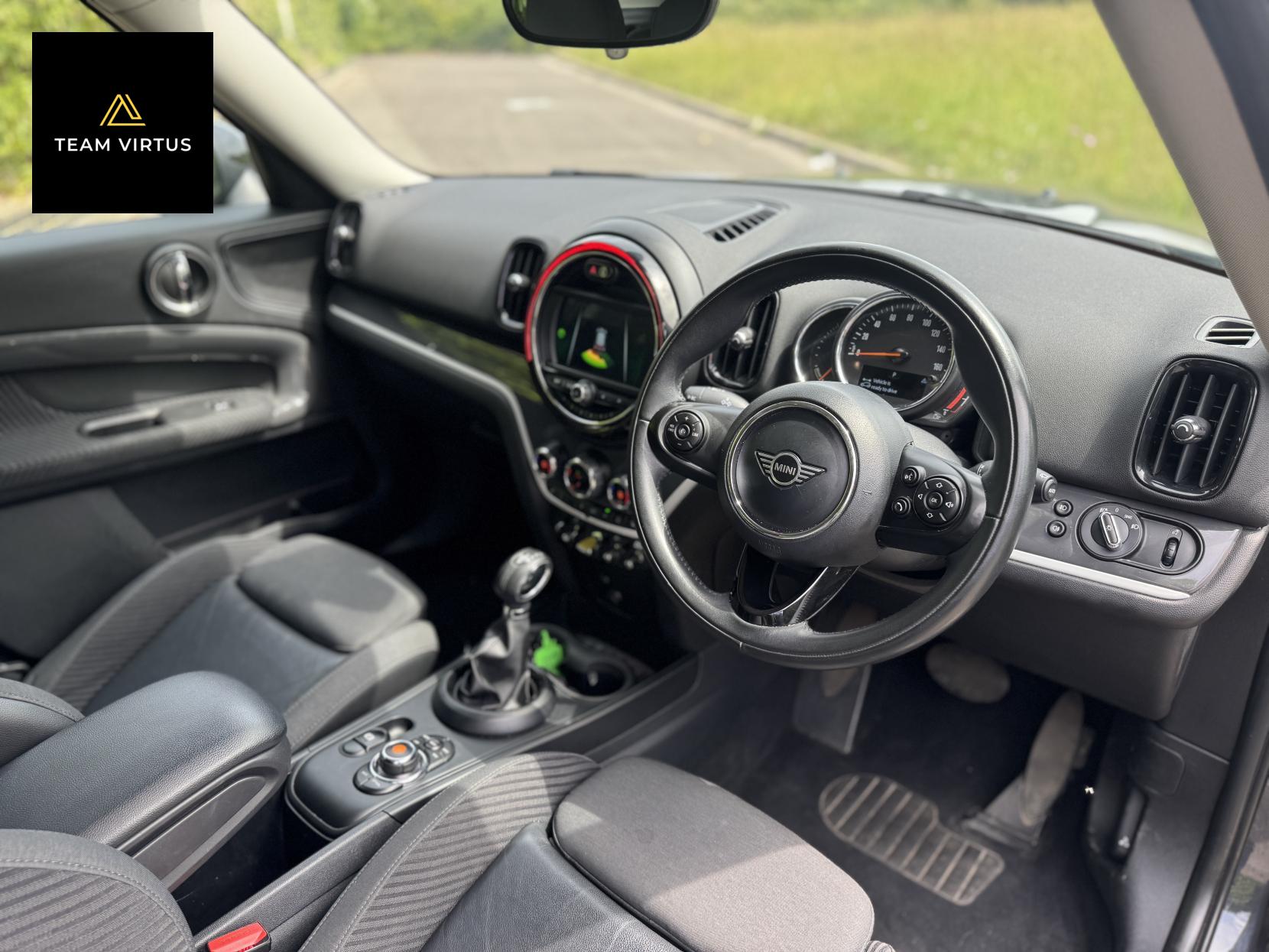 MINI Countryman 1.5 7.6kWh GPF Cooper SE SUV 5dr Petrol Plug-in Hybrid Auto ALL4 Euro 6 (s/s) (224 ps)