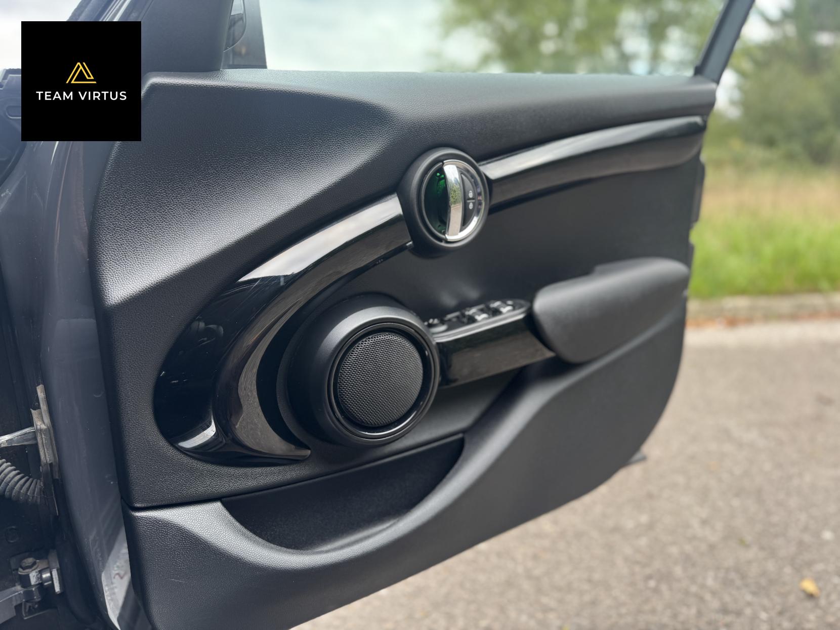 MINI Hatch 2.0 Cooper S Hatchback 5dr Petrol Manual Euro 6 (s/s) (192 ps)