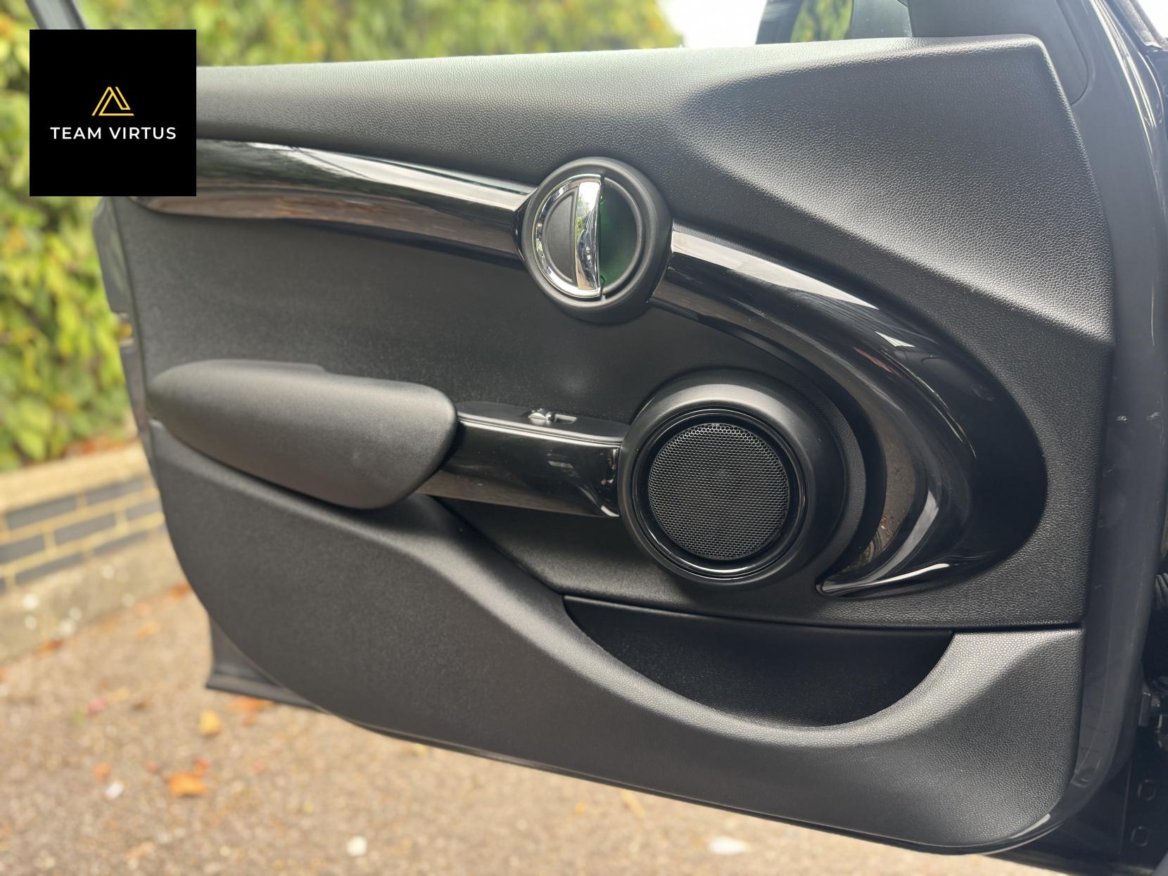 MINI Hatch 2.0 Cooper S Hatchback 5dr Petrol Manual Euro 6 (s/s) (192 ps)