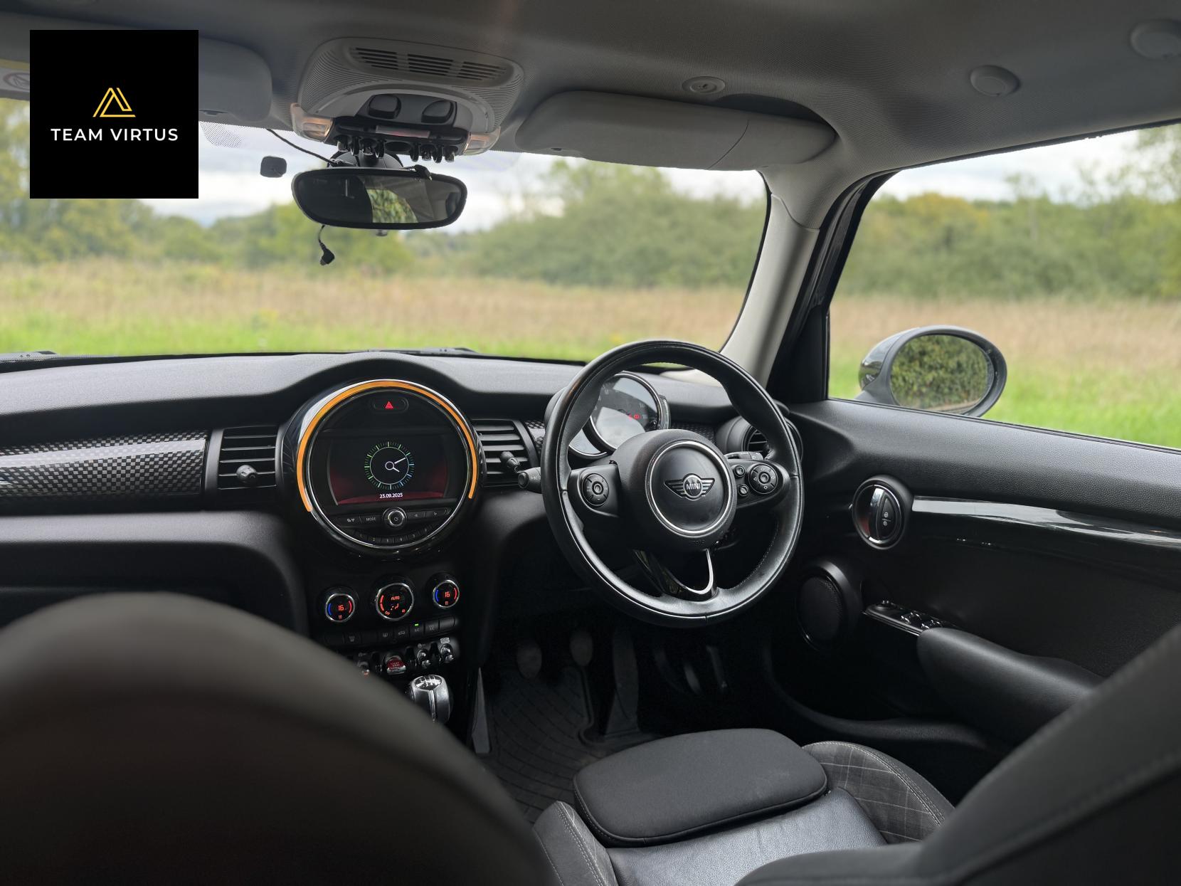 MINI Hatch 2.0 Cooper S Hatchback 5dr Petrol Manual Euro 6 (s/s) (192 ps)