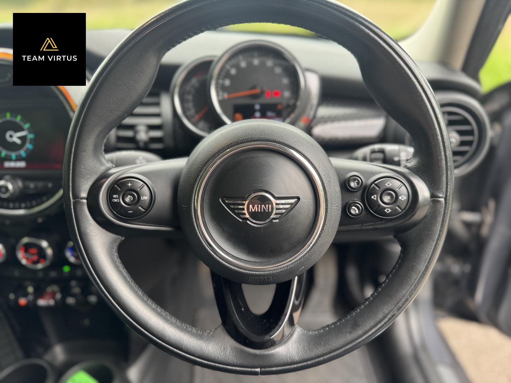 MINI Hatch 2.0 Cooper S Hatchback 5dr Petrol Manual Euro 6 (s/s) (192 ps)