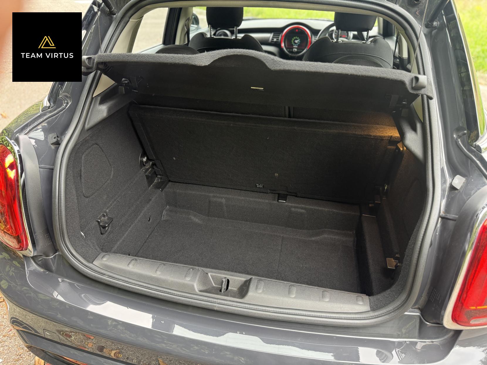 MINI Hatch 2.0 Cooper S Hatchback 5dr Petrol Manual Euro 6 (s/s) (192 ps)