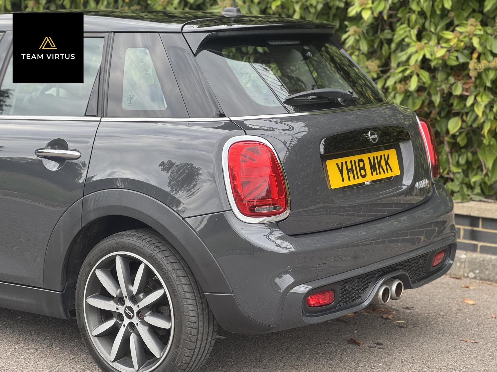MINI Hatch 2.0 Cooper S Hatchback 5dr Petrol Manual Euro 6 (s/s) (192 ps)