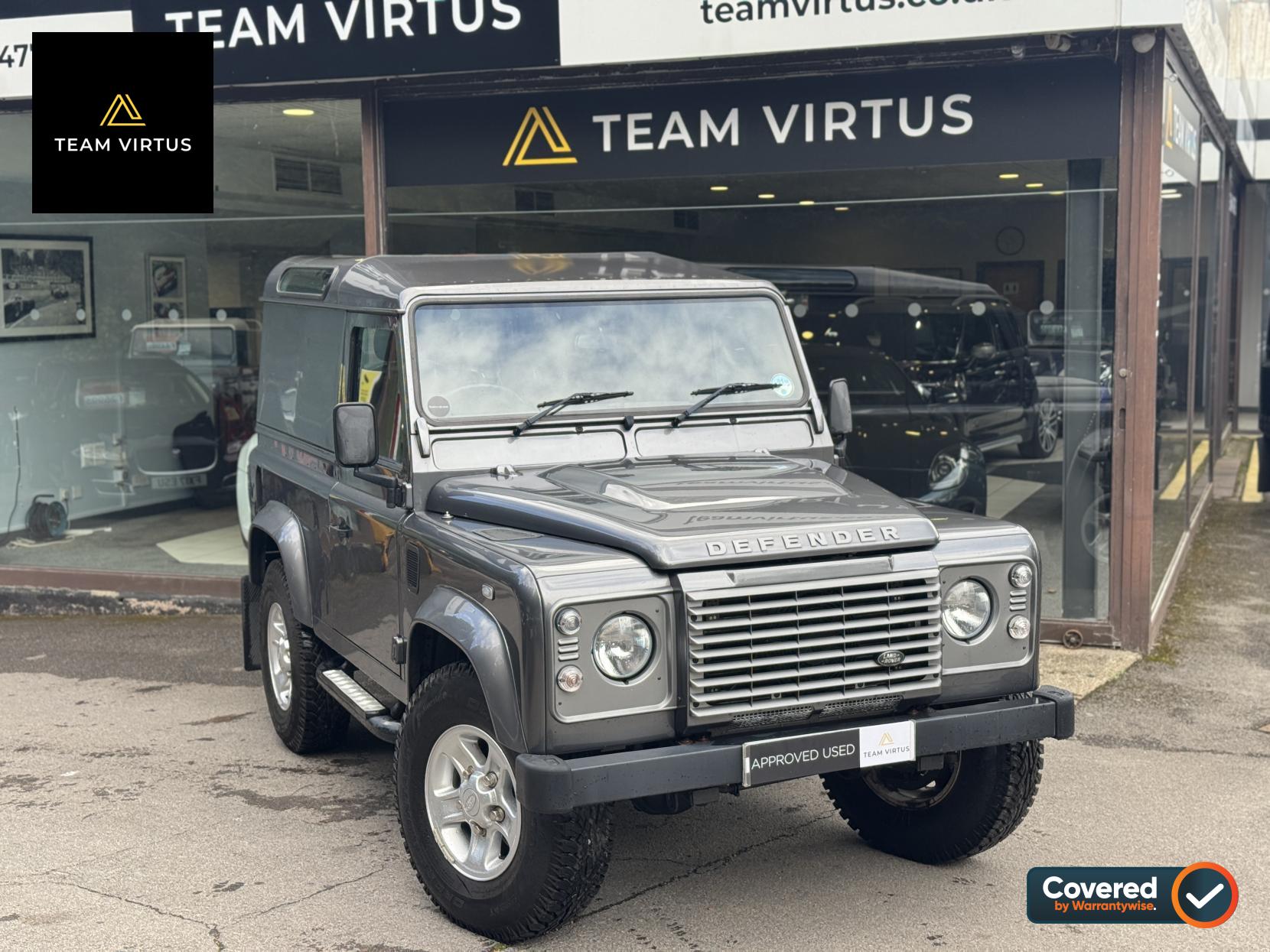 Land Rover Defender 90 2.2 TDCi XS Hard Top SUV 3dr Diesel Manual 4WD SWB Euro 5 (122 ps)