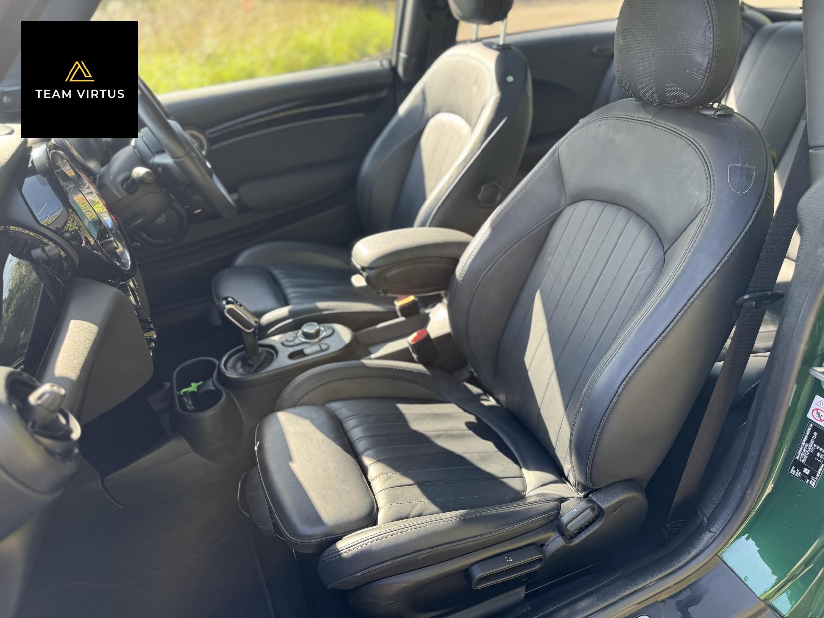 MINI Electric Hatch Cooper SE 32.6kWh Level 3 Hatchback 3dr Electric Auto (184 ps)