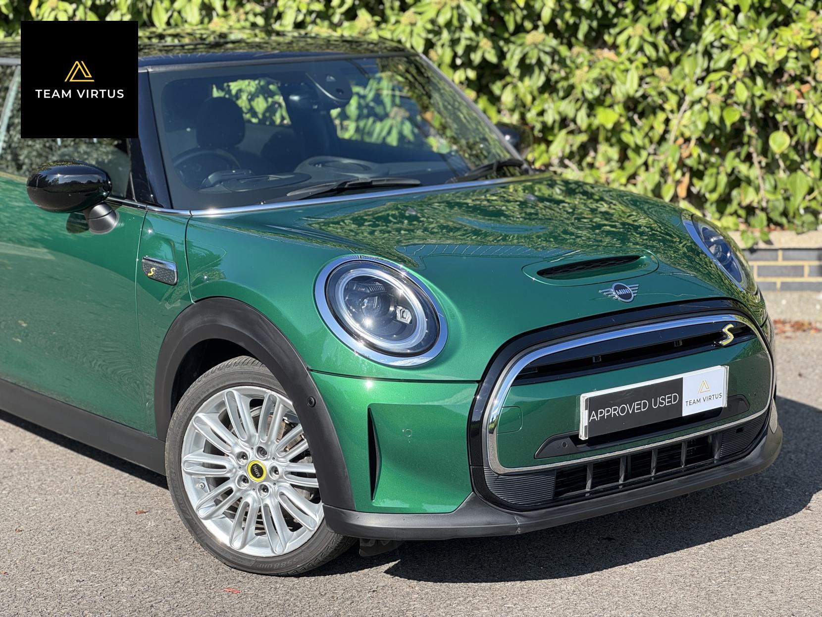 MINI Electric Hatch Cooper SE 32.6kWh Level 3 Hatchback 3dr Electric Auto (184 ps)