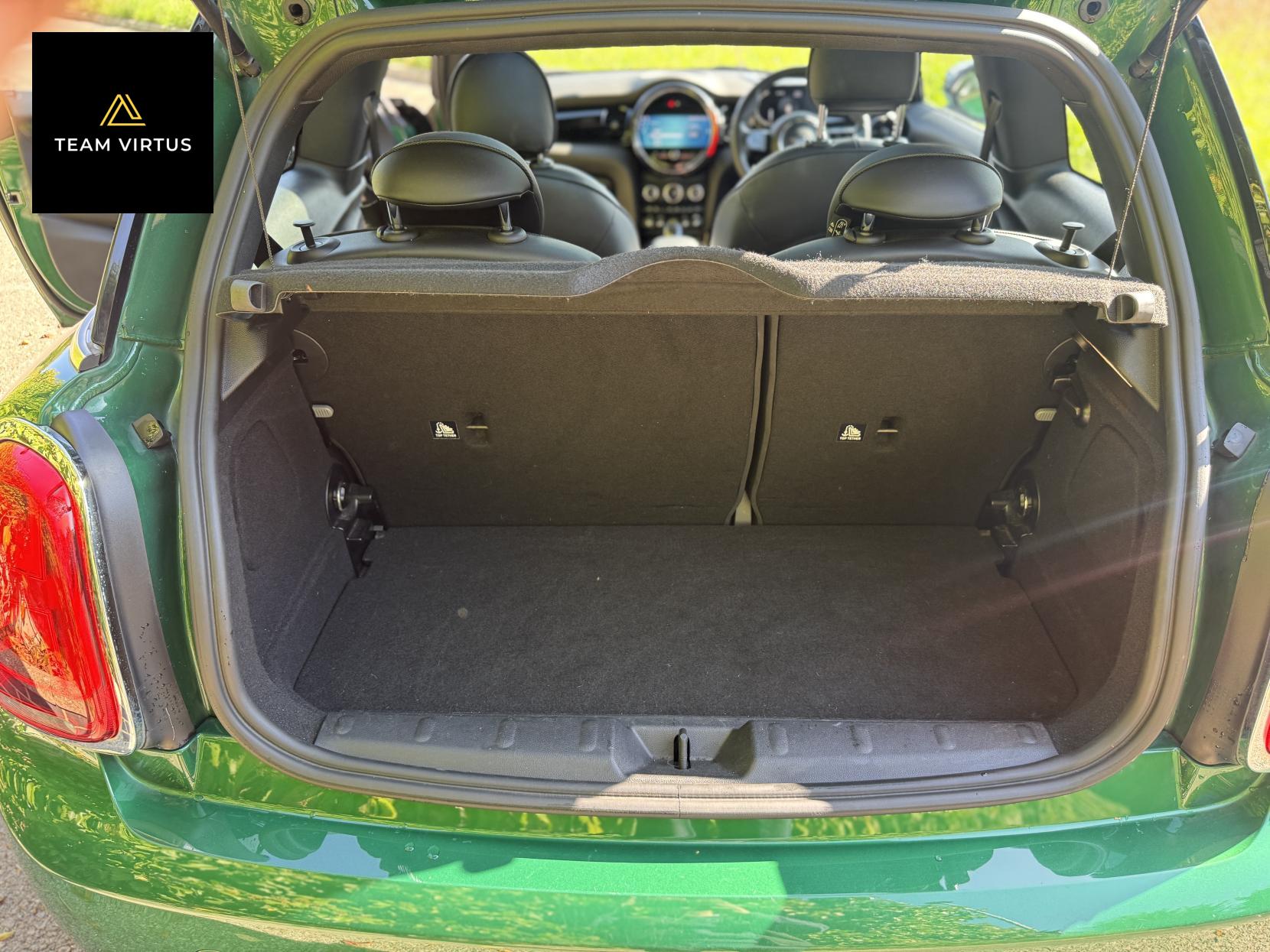 MINI Electric Hatch Cooper SE 32.6kWh Level 3 Hatchback 3dr Electric Auto (184 ps)