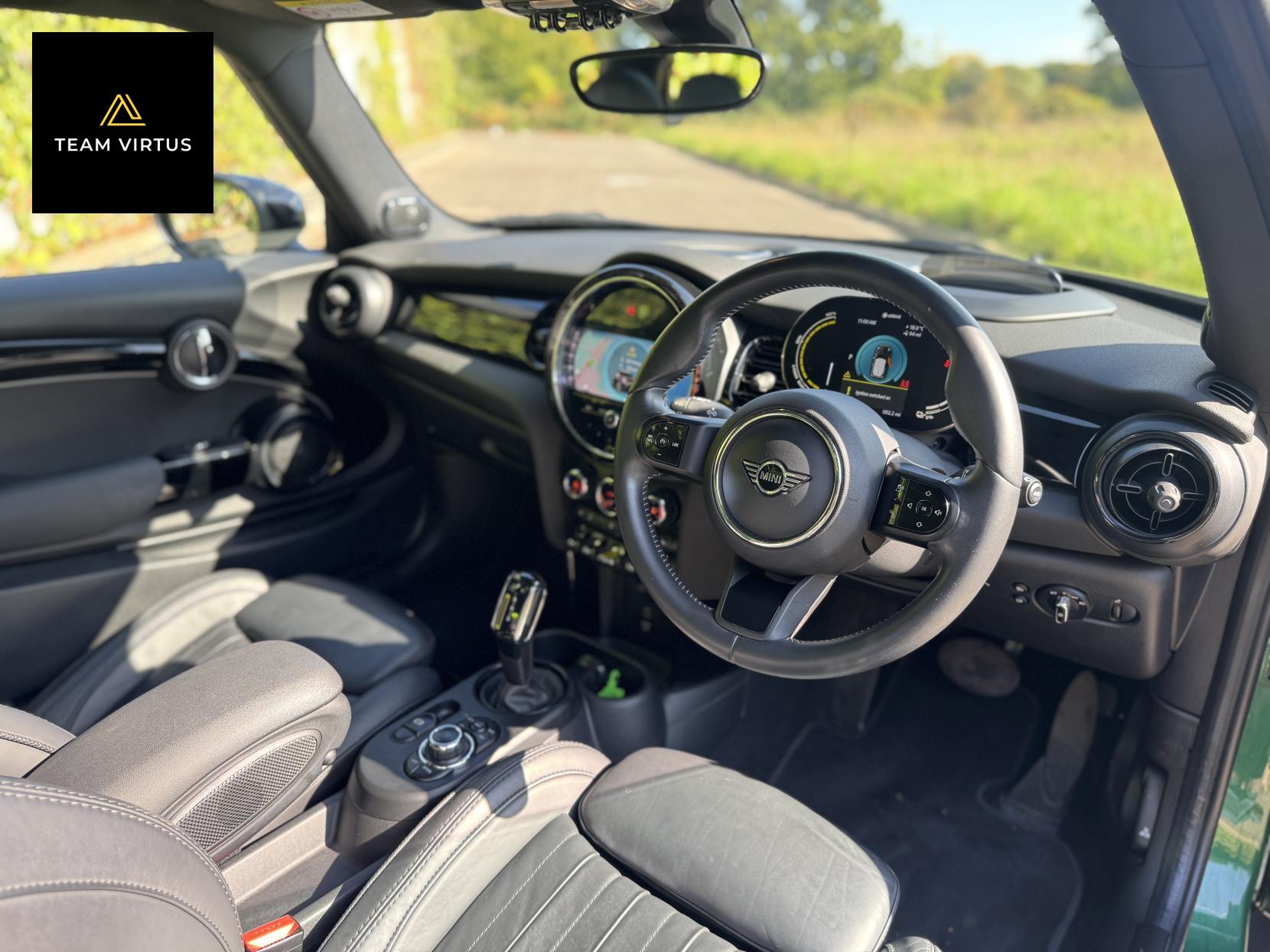 MINI Electric Hatch Cooper SE 32.6kWh Level 3 Hatchback 3dr Electric Auto (184 ps)
