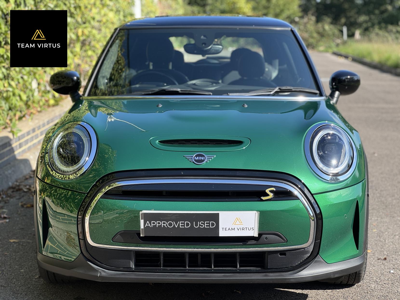 MINI Electric Hatch Cooper SE 32.6kWh Level 3 Hatchback 3dr Electric Auto (184 ps)