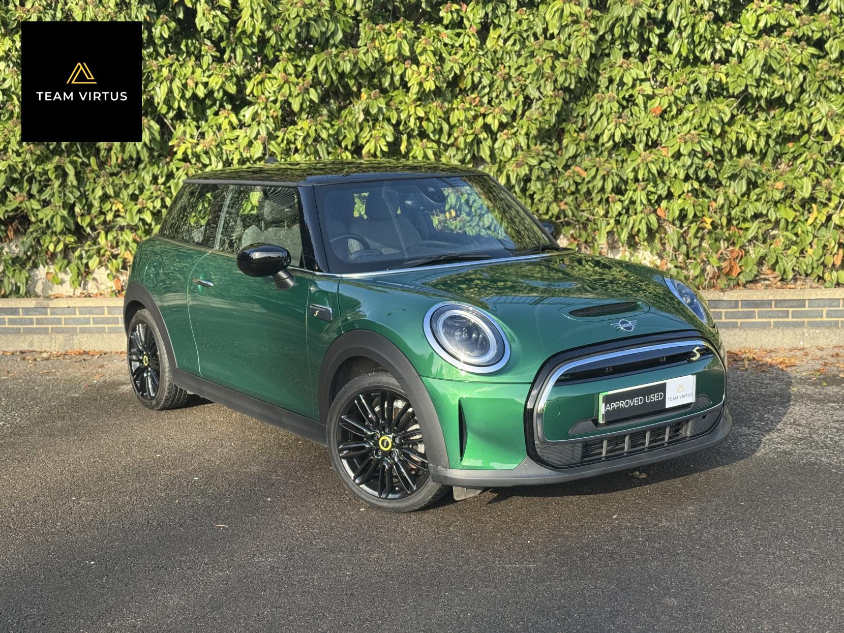 MINI Electric Hatch Cooper SE 32.6kWh Level 2 Hatchback 3dr Electric Auto (184 ps)
