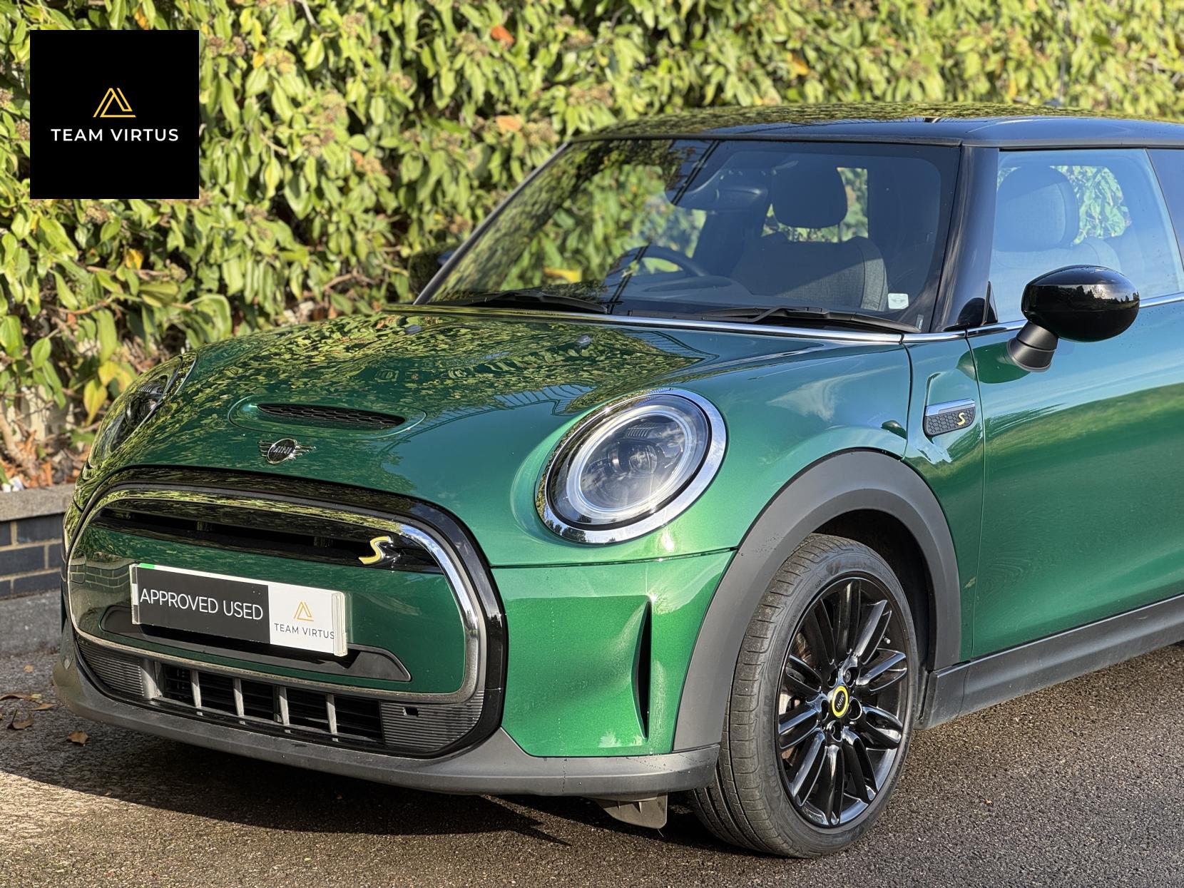 MINI Electric Hatch Cooper SE 32.6kWh Level 2 Hatchback 3dr Electric Auto (184 ps)