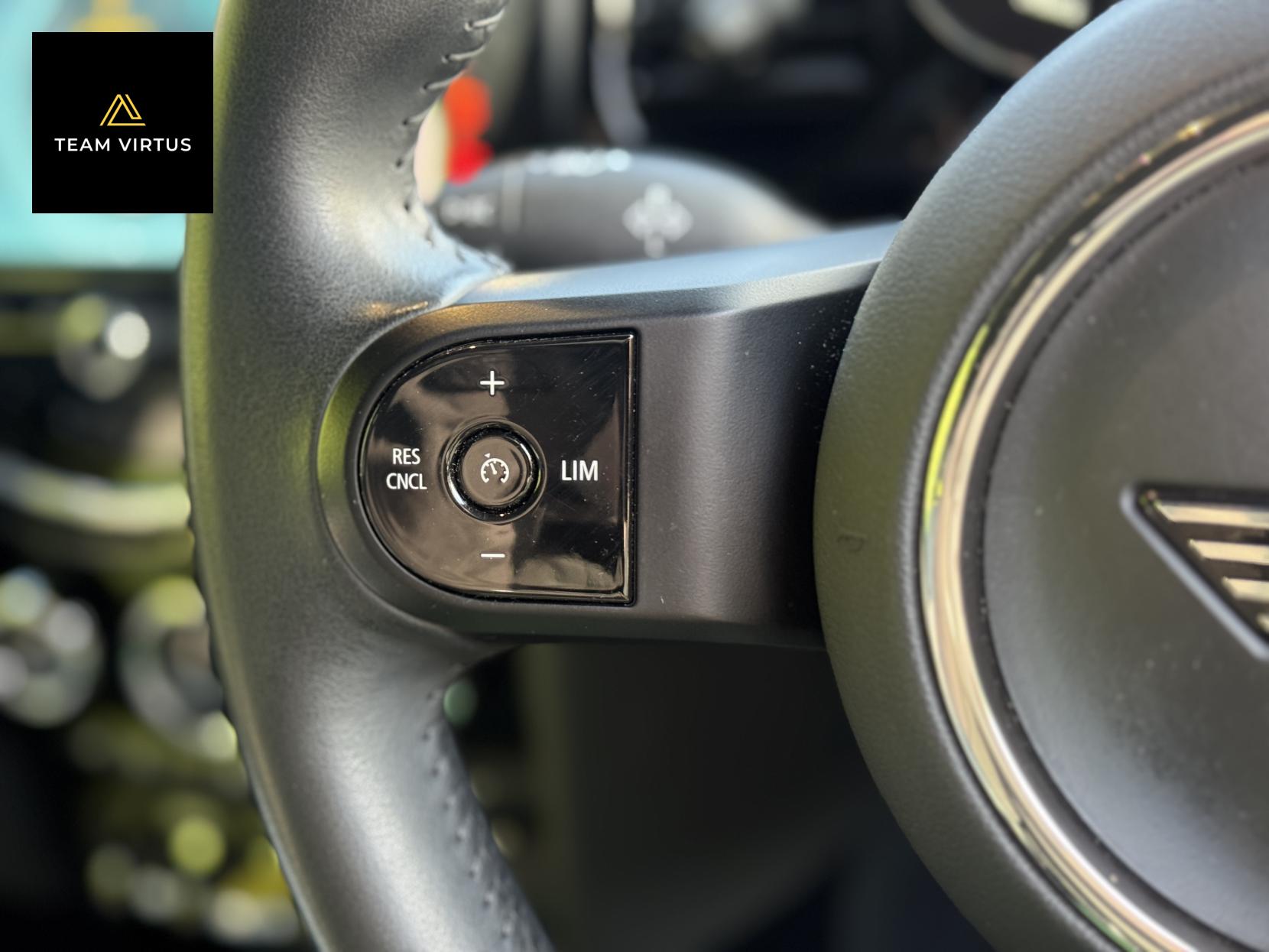 MINI Electric Hatch Cooper SE 32.6kWh Level 2 Hatchback 3dr Electric Auto (184 ps)