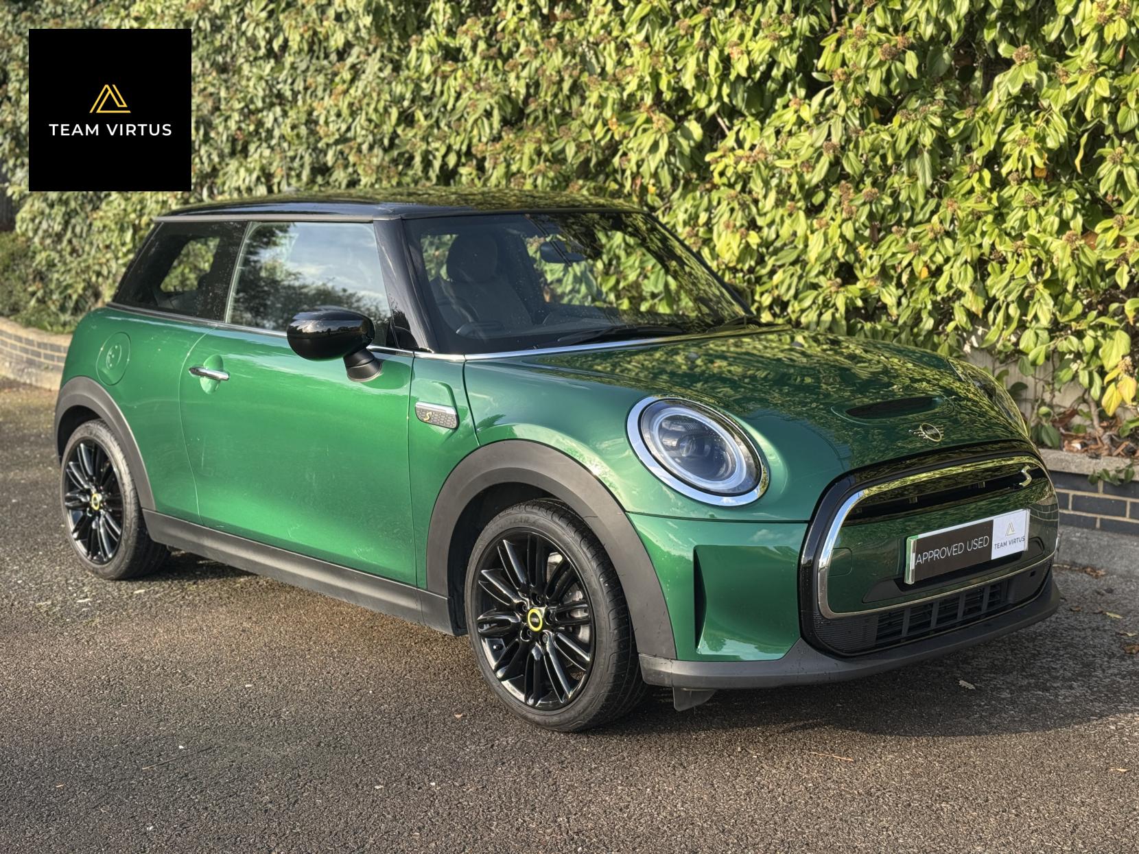 MINI Electric Hatch Cooper SE 32.6kWh Level 2 Hatchback 3dr Electric Auto (184 ps)