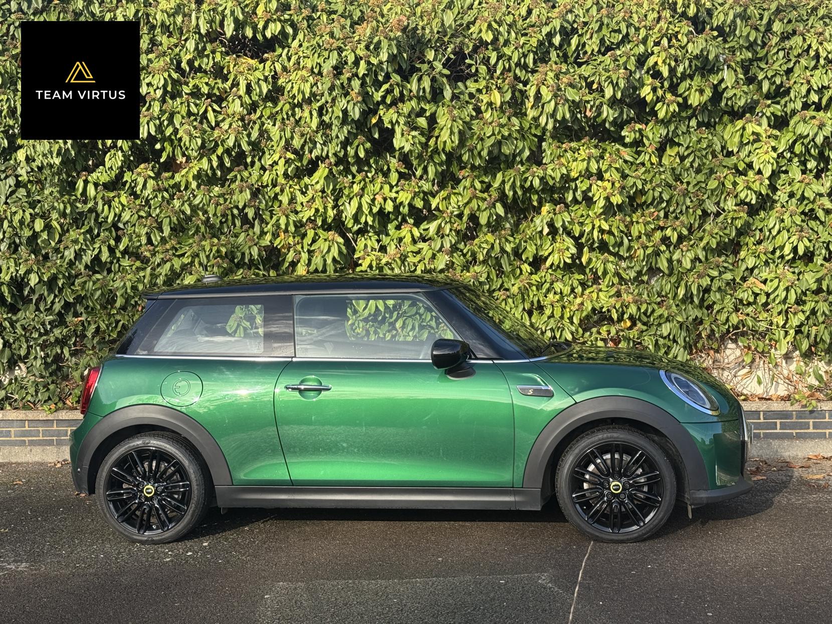 MINI Electric Hatch Cooper SE 32.6kWh Level 2 Hatchback 3dr Electric Auto (184 ps)