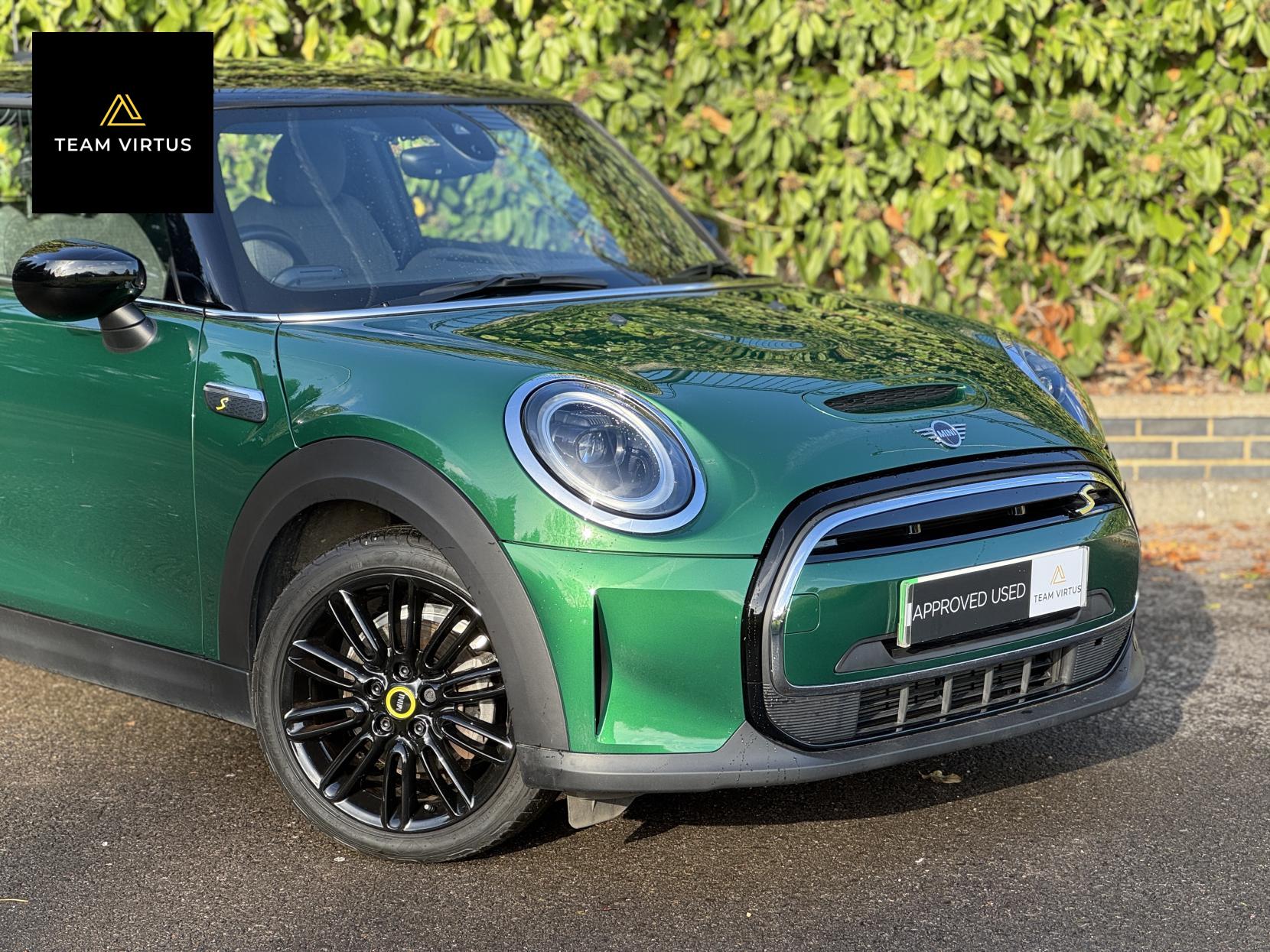 MINI Electric Hatch Cooper SE 32.6kWh Level 2 Hatchback 3dr Electric Auto (184 ps)