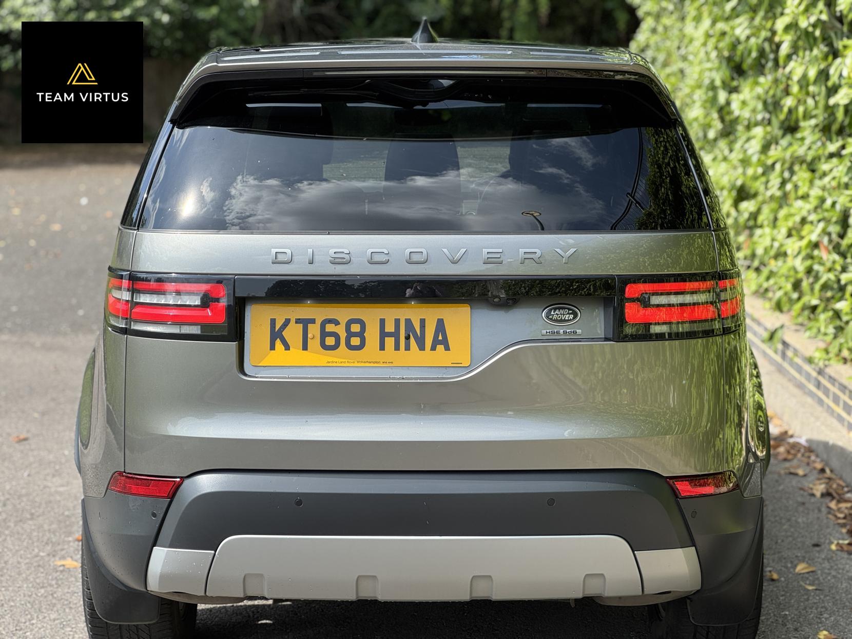 Land Rover Discovery 3.0 SD V6 HSE SUV 5dr Diesel Auto 4WD Euro 6 (s/s) (306 ps)