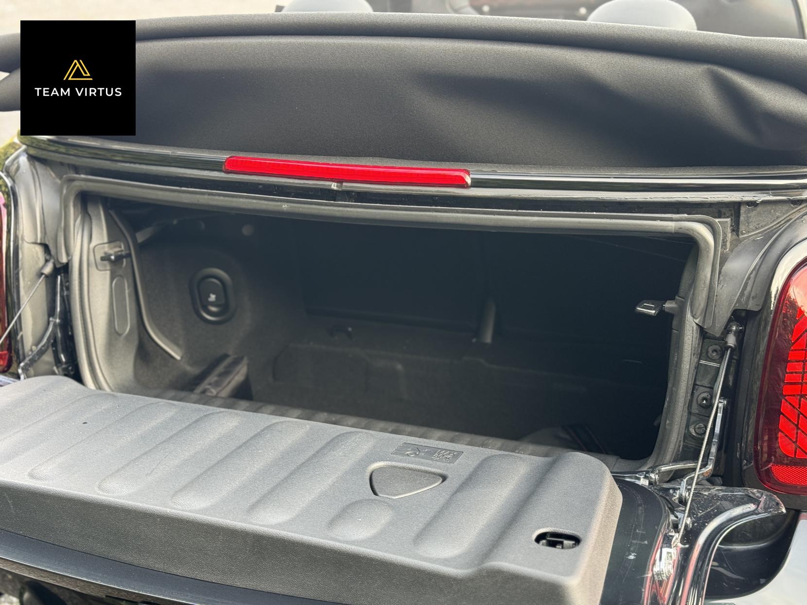 MINI Cooper Convertible 2.0 John Cooper Works Convertible 2dr Petrol Steptronic Euro 6 (s/s) (231 ps)