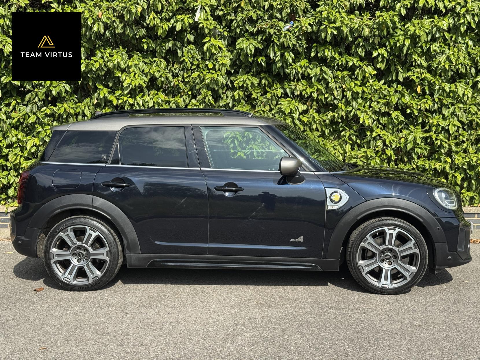 MINI Countryman 1.5 10kWh Cooper SE Exclusive SUV 5dr Petrol Plug-in Hybrid Auto ALL4 Euro 6 (s/s) (222 ps)